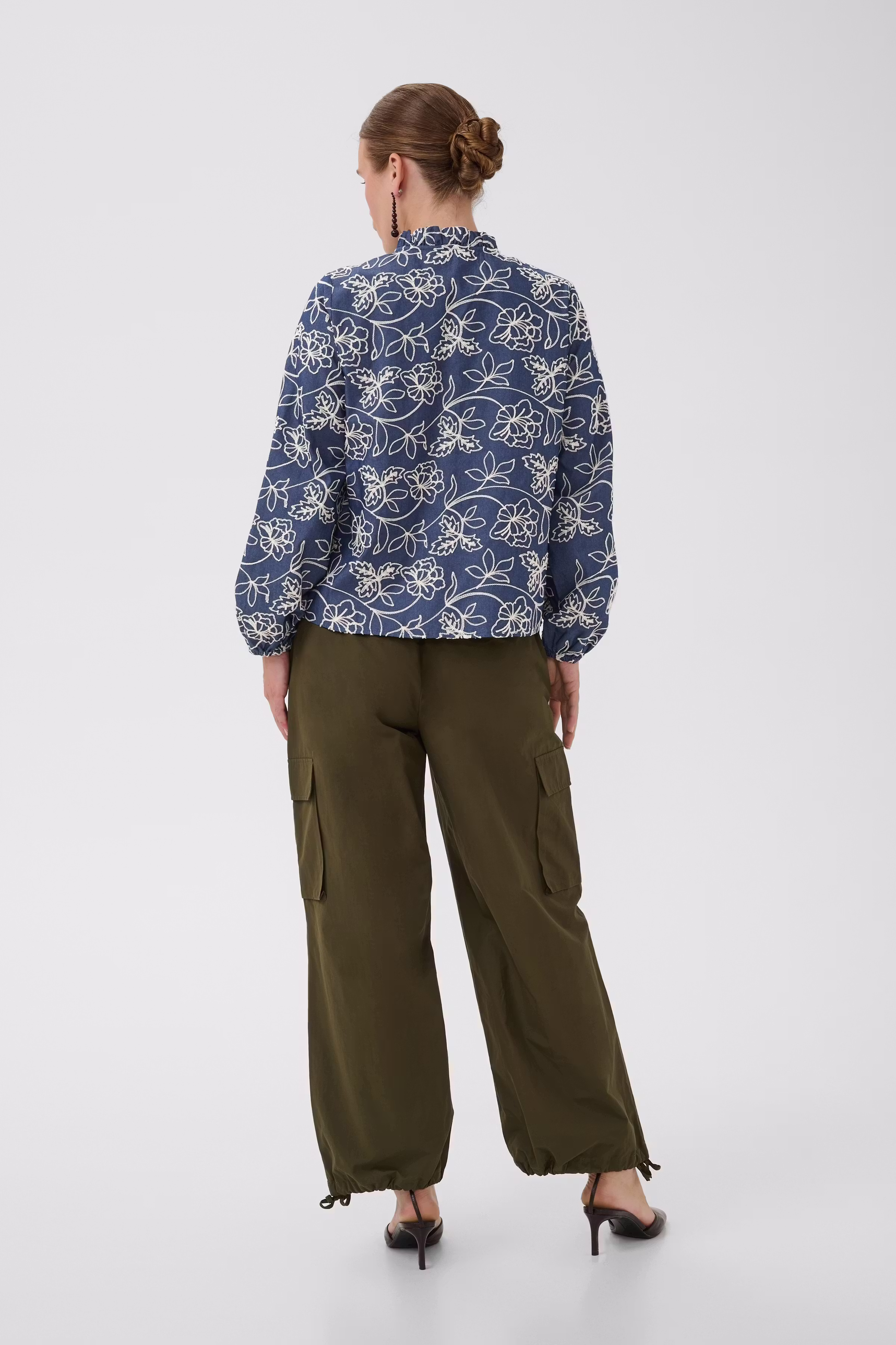 CUnikola Blouse LOOKBOOK BACK 50113360-109683