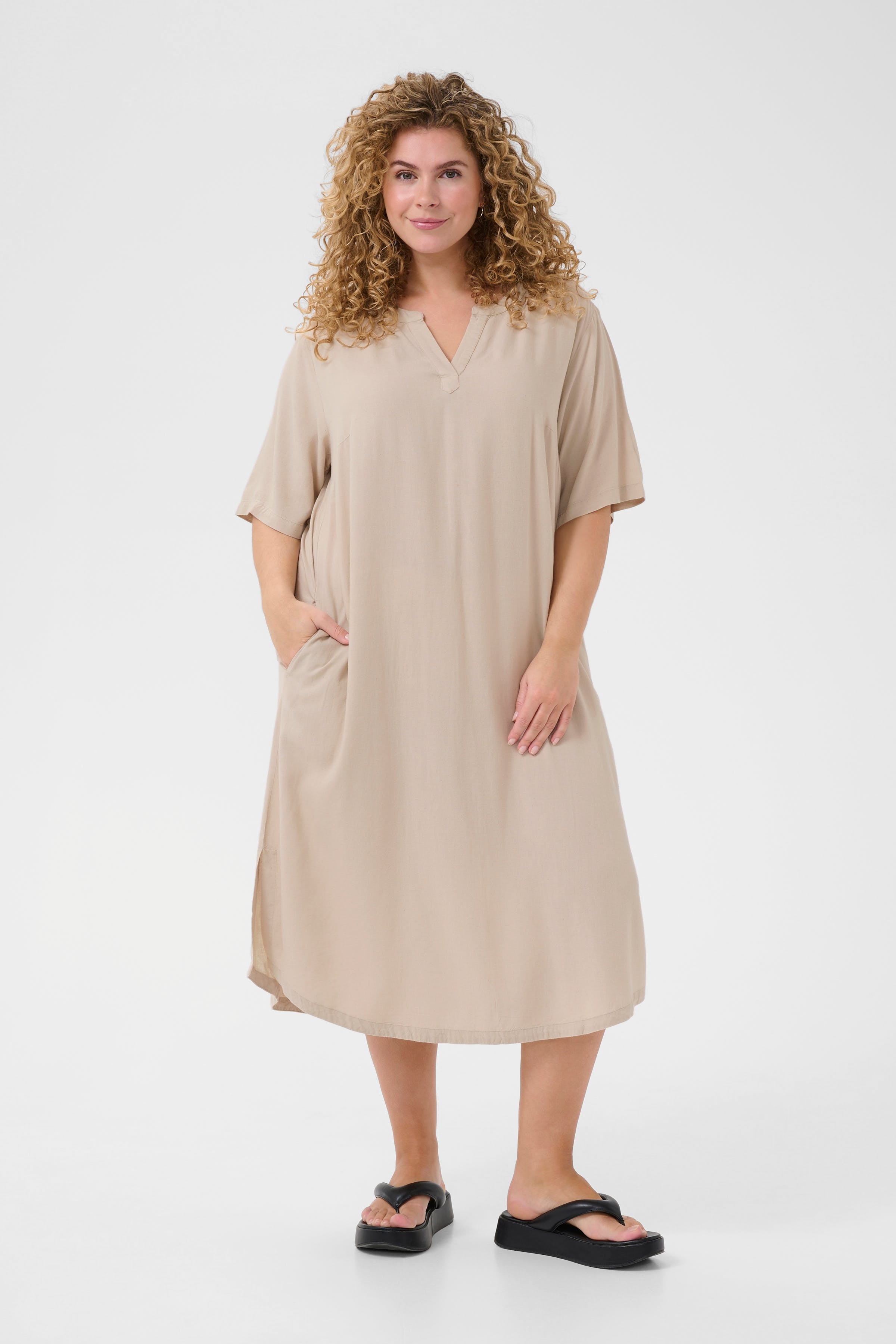 KCmille Linen dress LOOKBOOK FRONT 10582218-151305