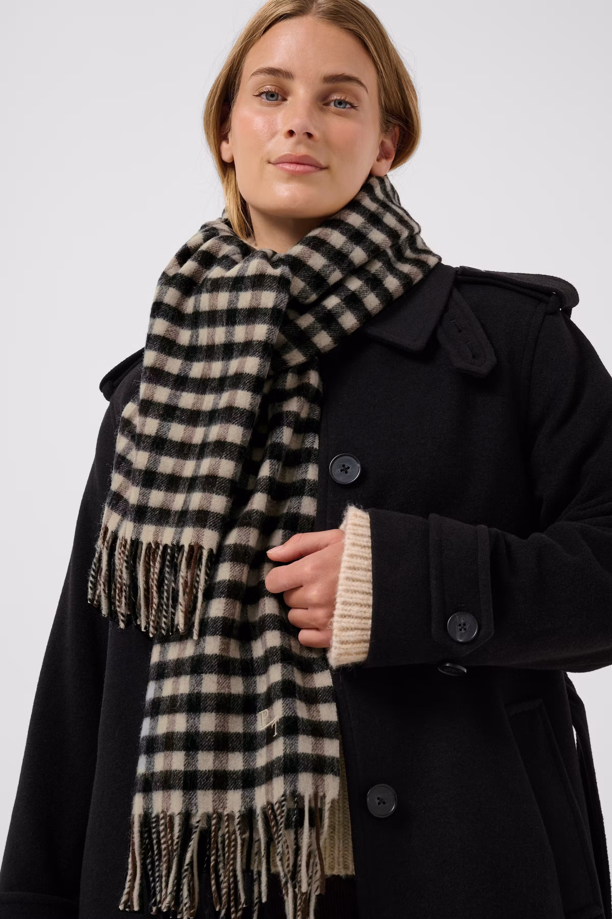 KithaPW Skjerf LOOKBOOK DETAIL 30308757-305348