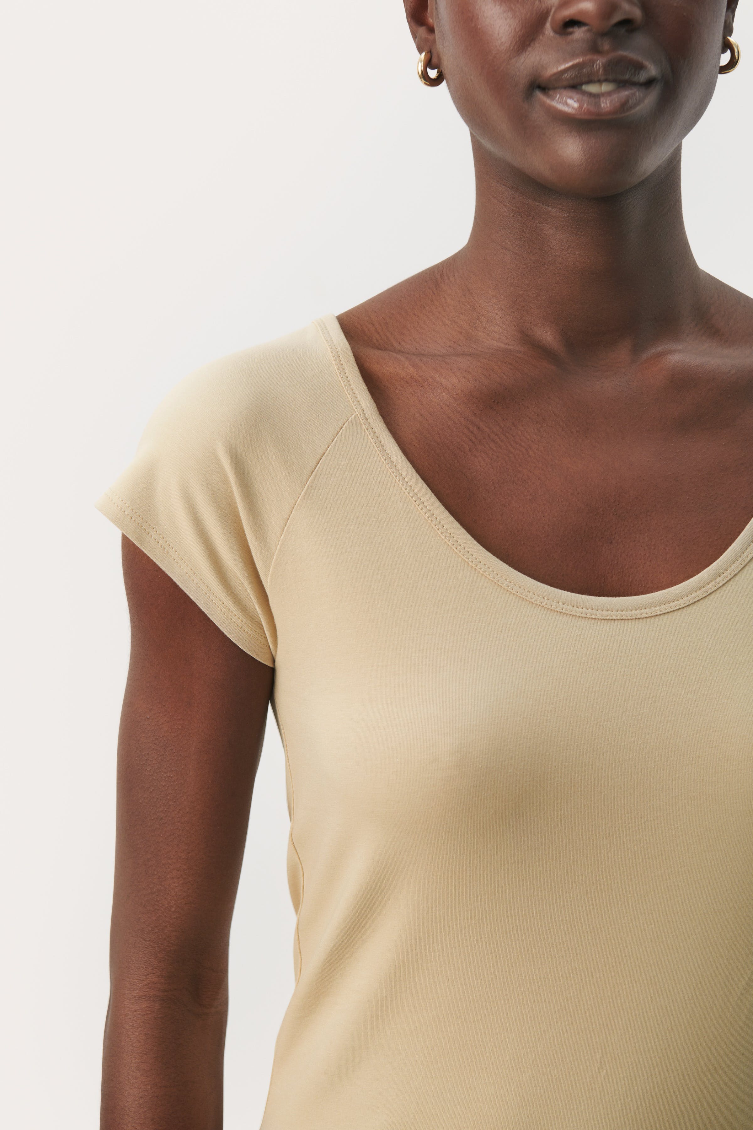 GwenythPW T-shirt LOOKBOOK FRONT 30308651-151307