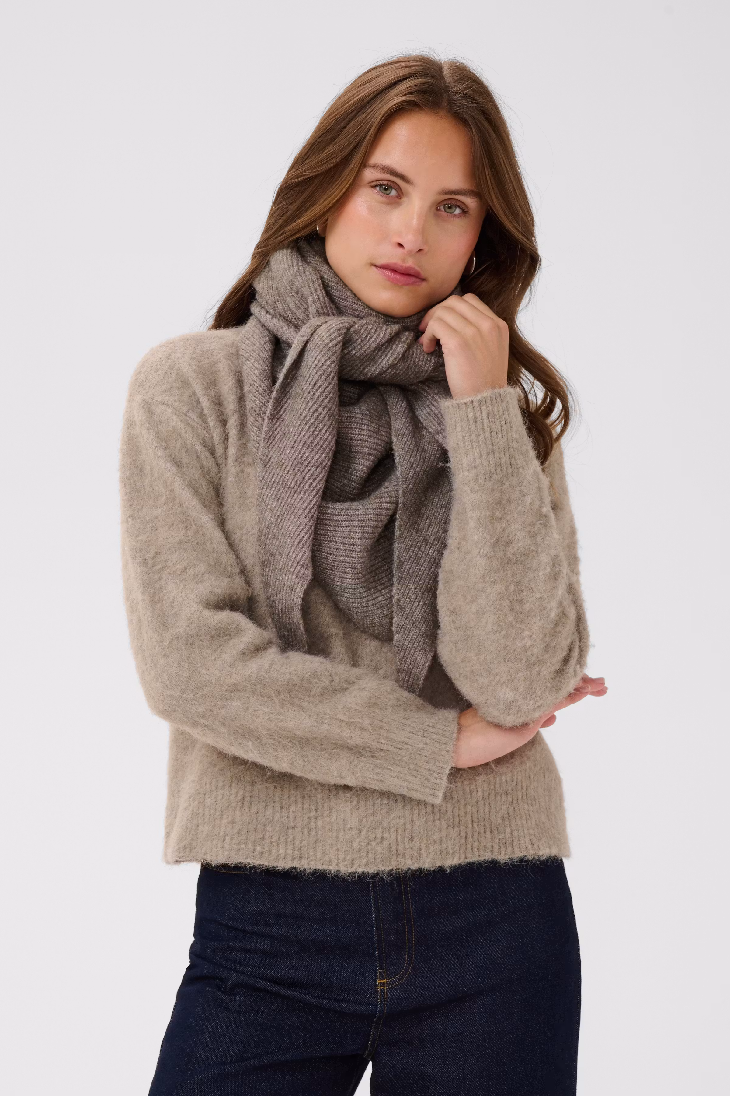 AlulluSZ Sjaal LOOKBOOK FRONT 30515236-1813061
