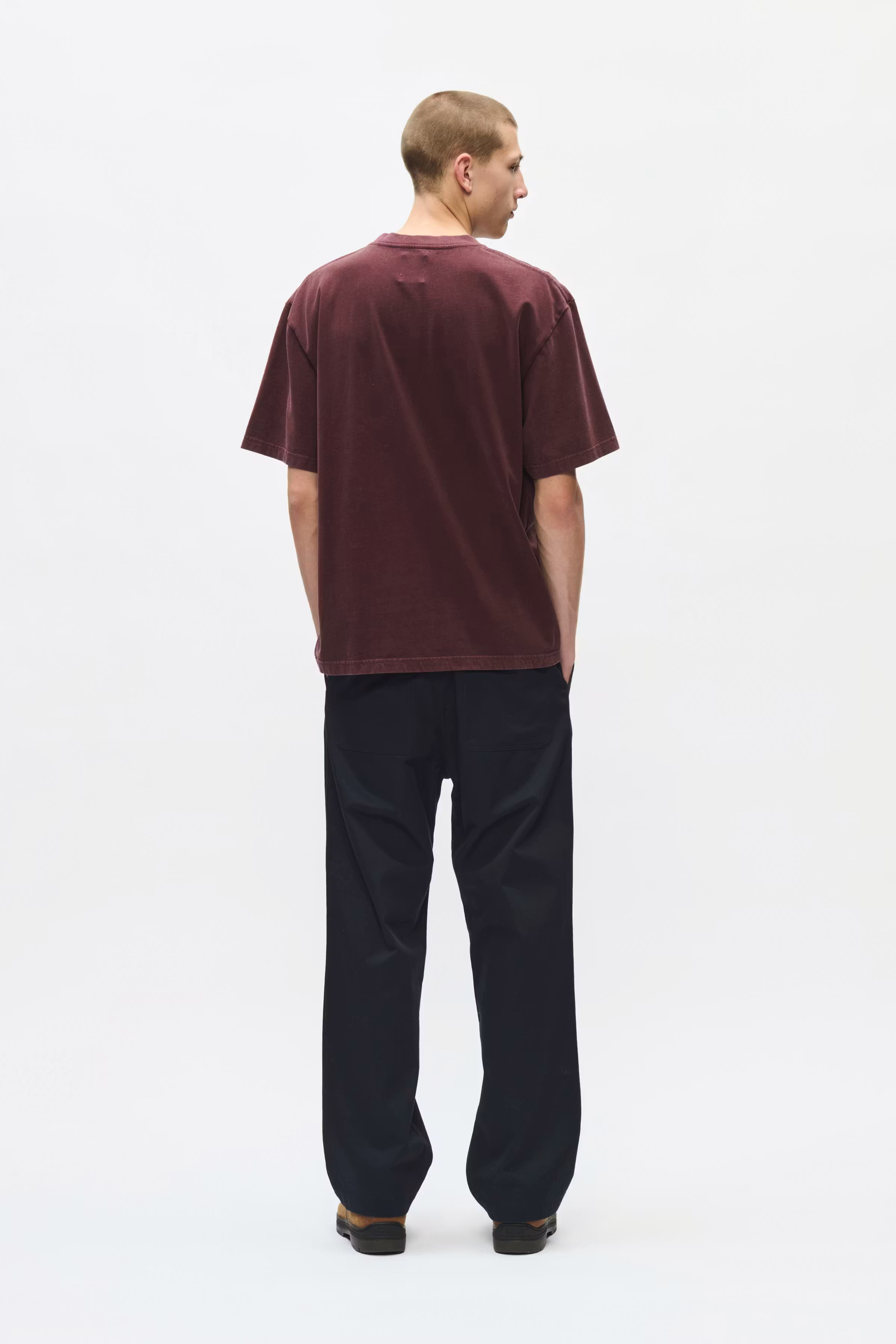 WWLiam italic T-shirt LOOKBOOK BACK 30251798-191625
