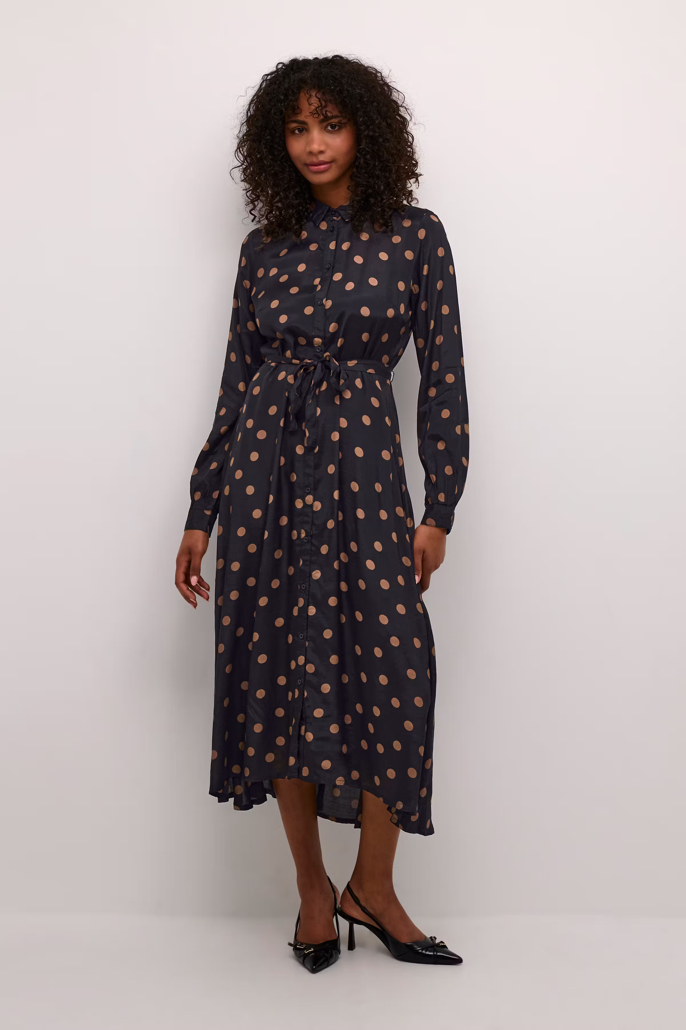 KAoline Kjole LOOKBOOK FRONT 10551216-100535