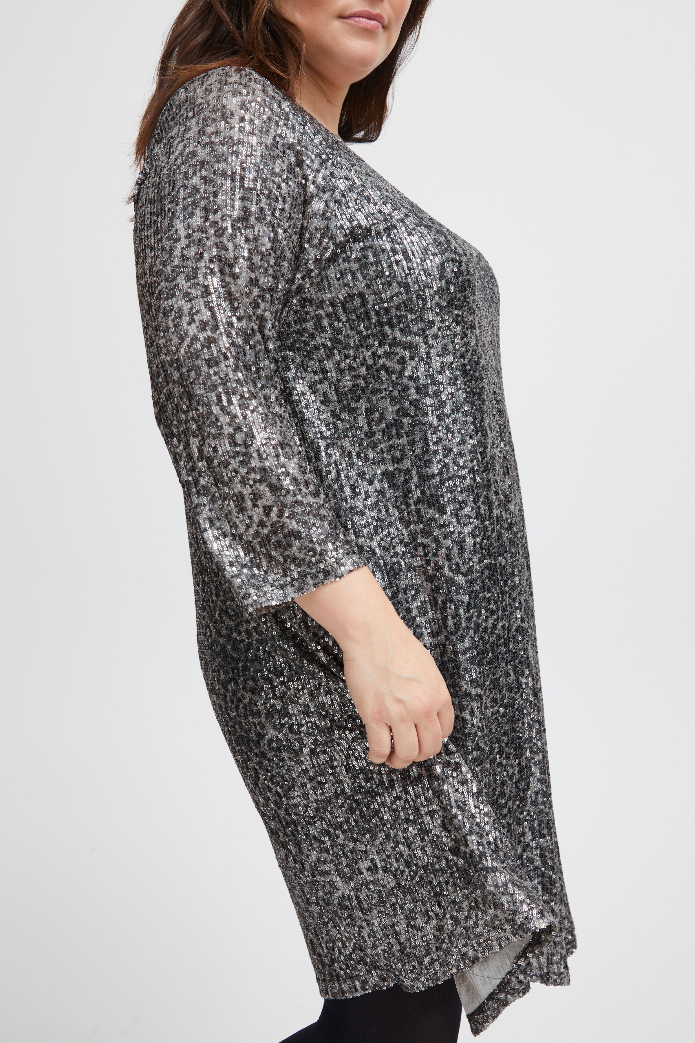 FPGAIA Kjole LOOKBOOK DETAIL 20613029-200115