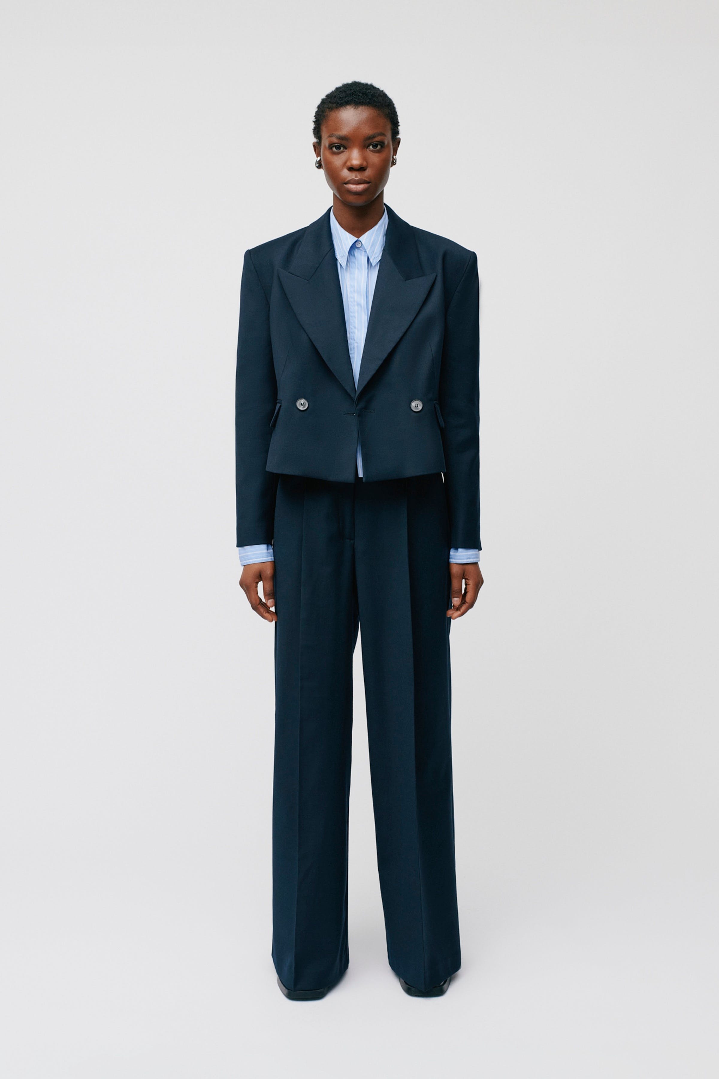 JENNY Blazer LOOKBOOK FRONT 30600421-BL900