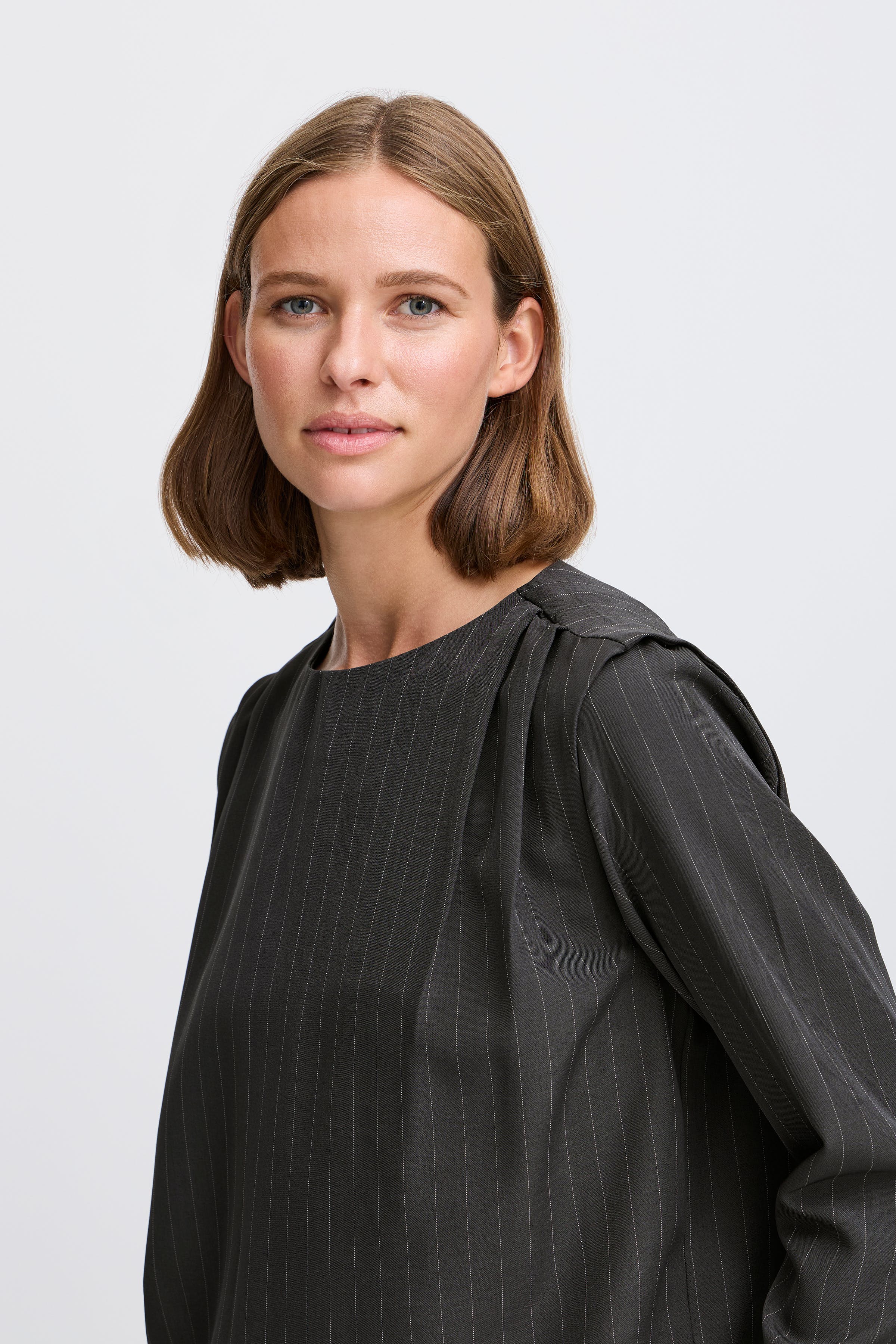 BYMMIDDE Bluse LOOKBOOK DETAIL 20815673-203922