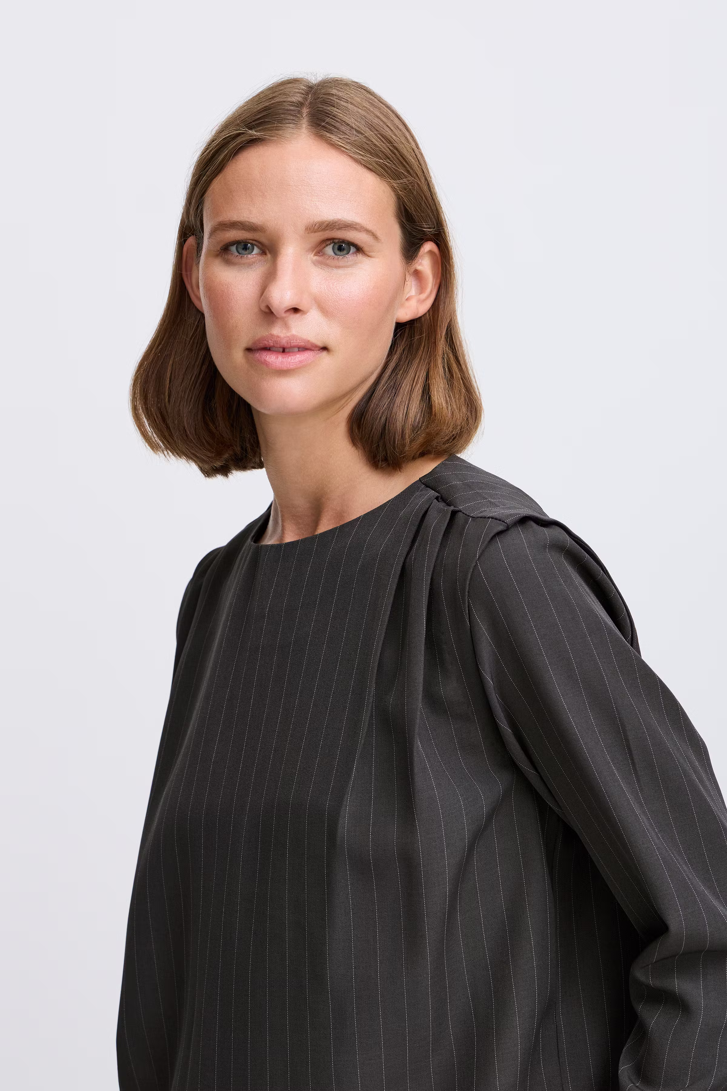 BYMMIDDE Bluse LOOKBOOK DETAIL 20815673-203922