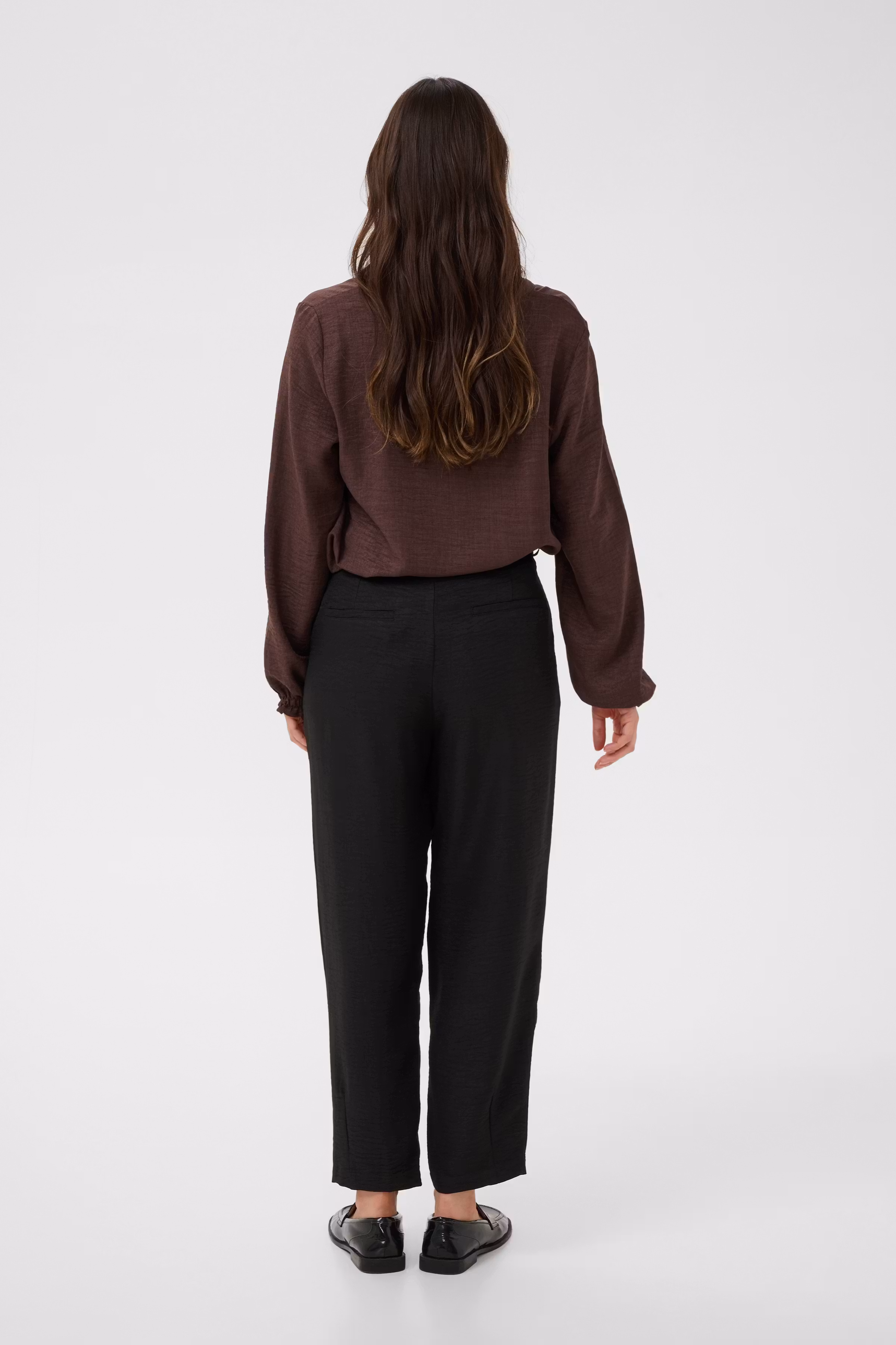 BPoda Trousers LOOKBOOK BACK 40200036-106822