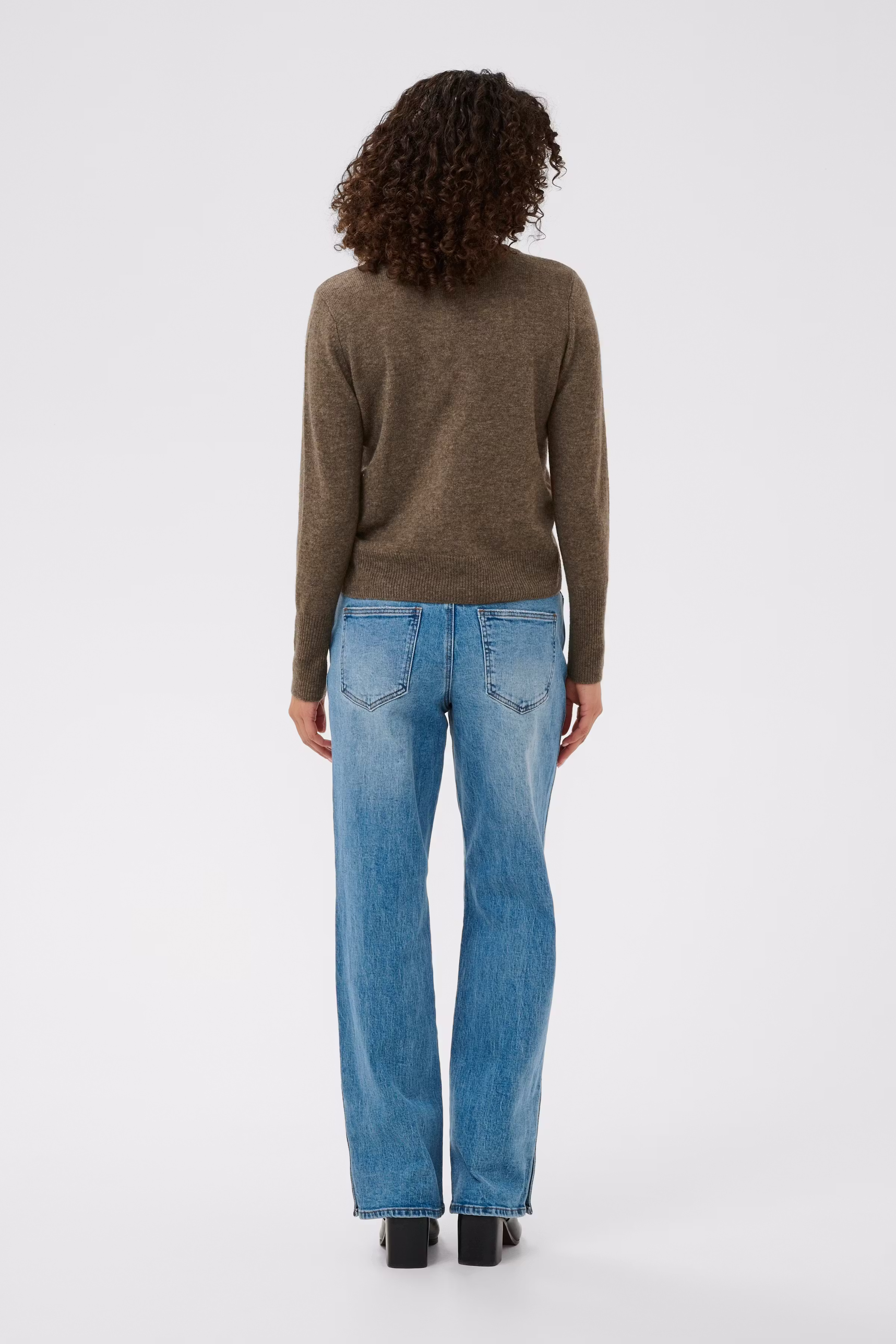 KAcashie Pullover LOOKBOOK BACK 10510873-1908081