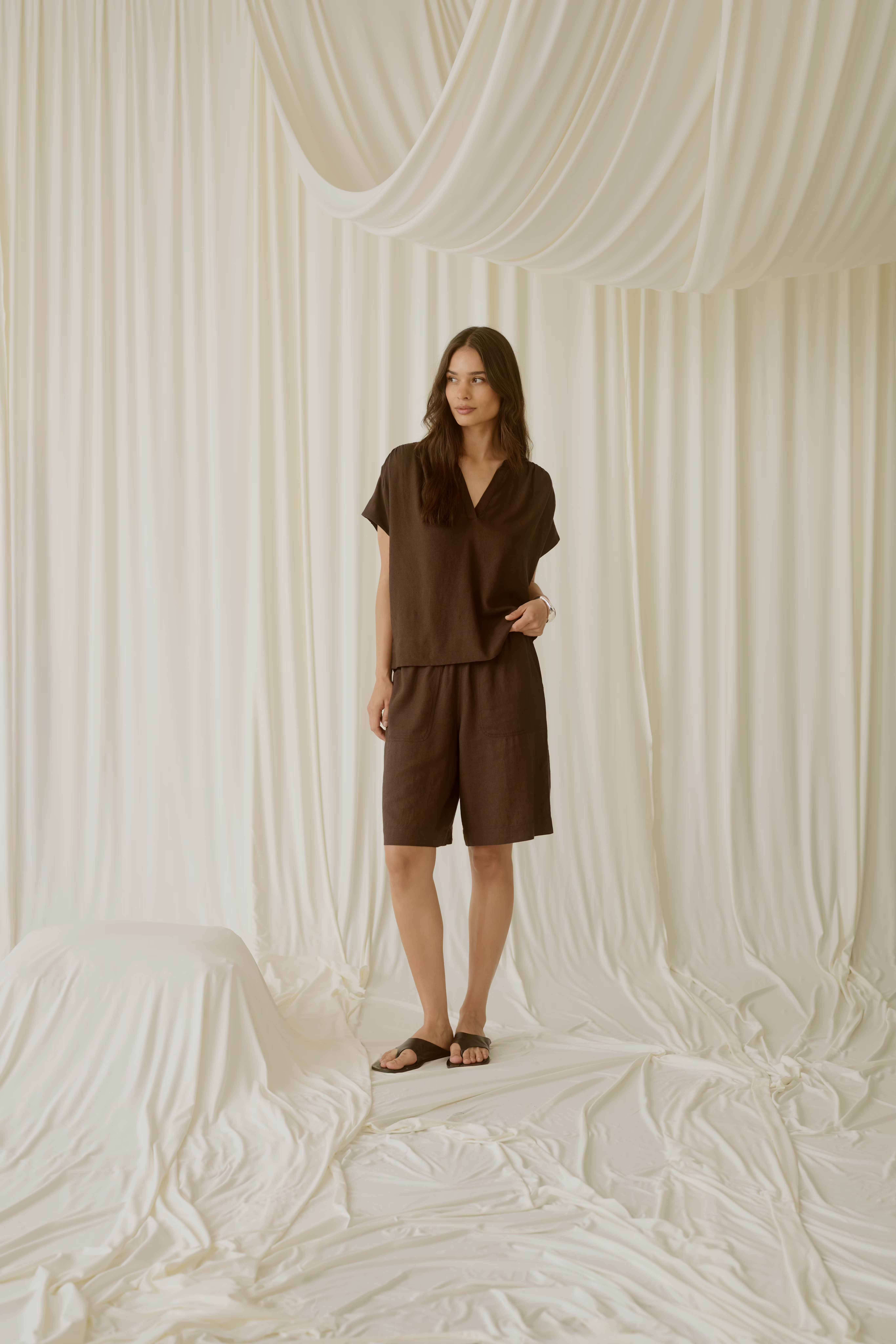 KAmilia Linnen Shorts LOCATION NONE 10509668-191111