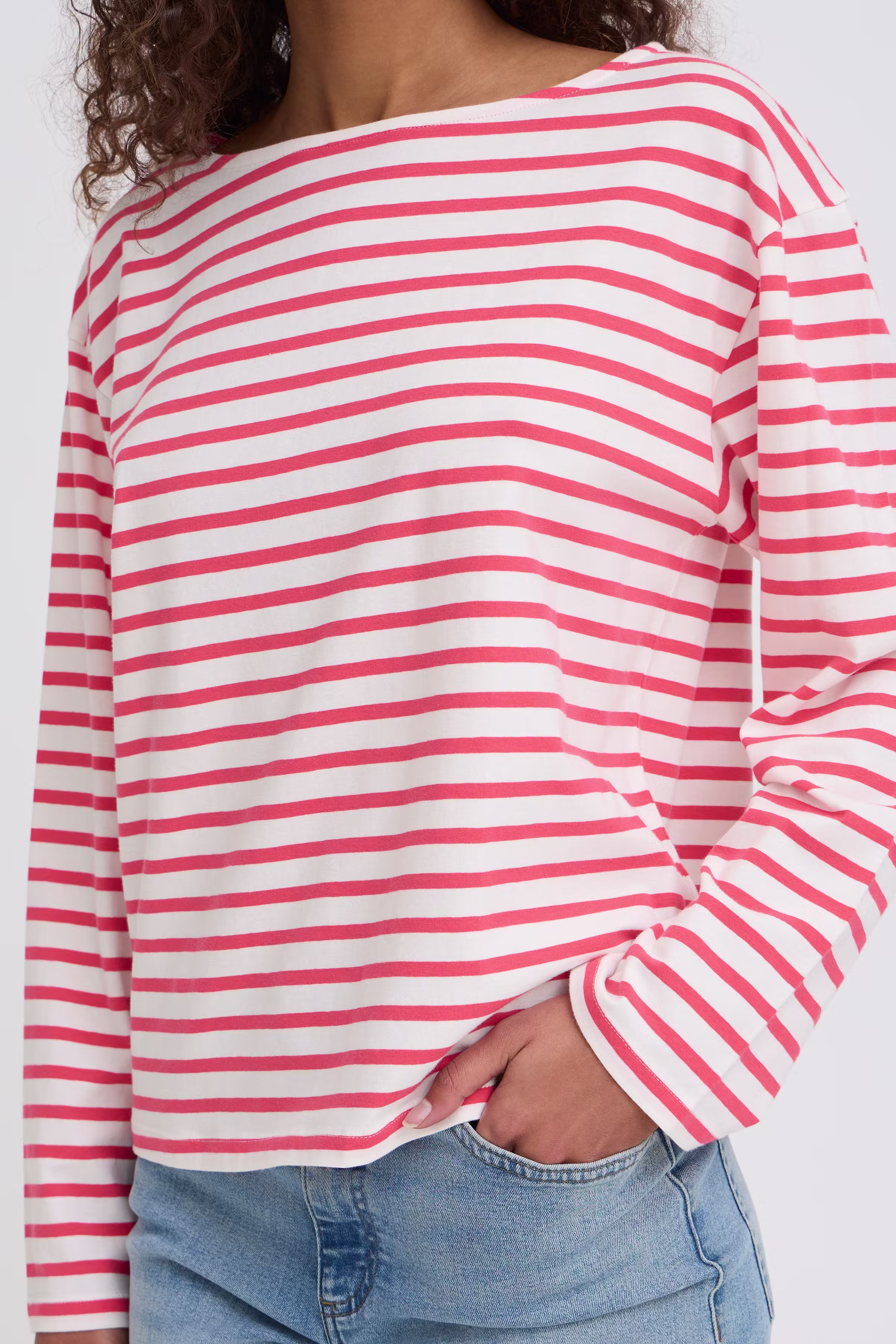 IHMIRA T-shirt LOOKBOOK DETAIL 20125011-900003462