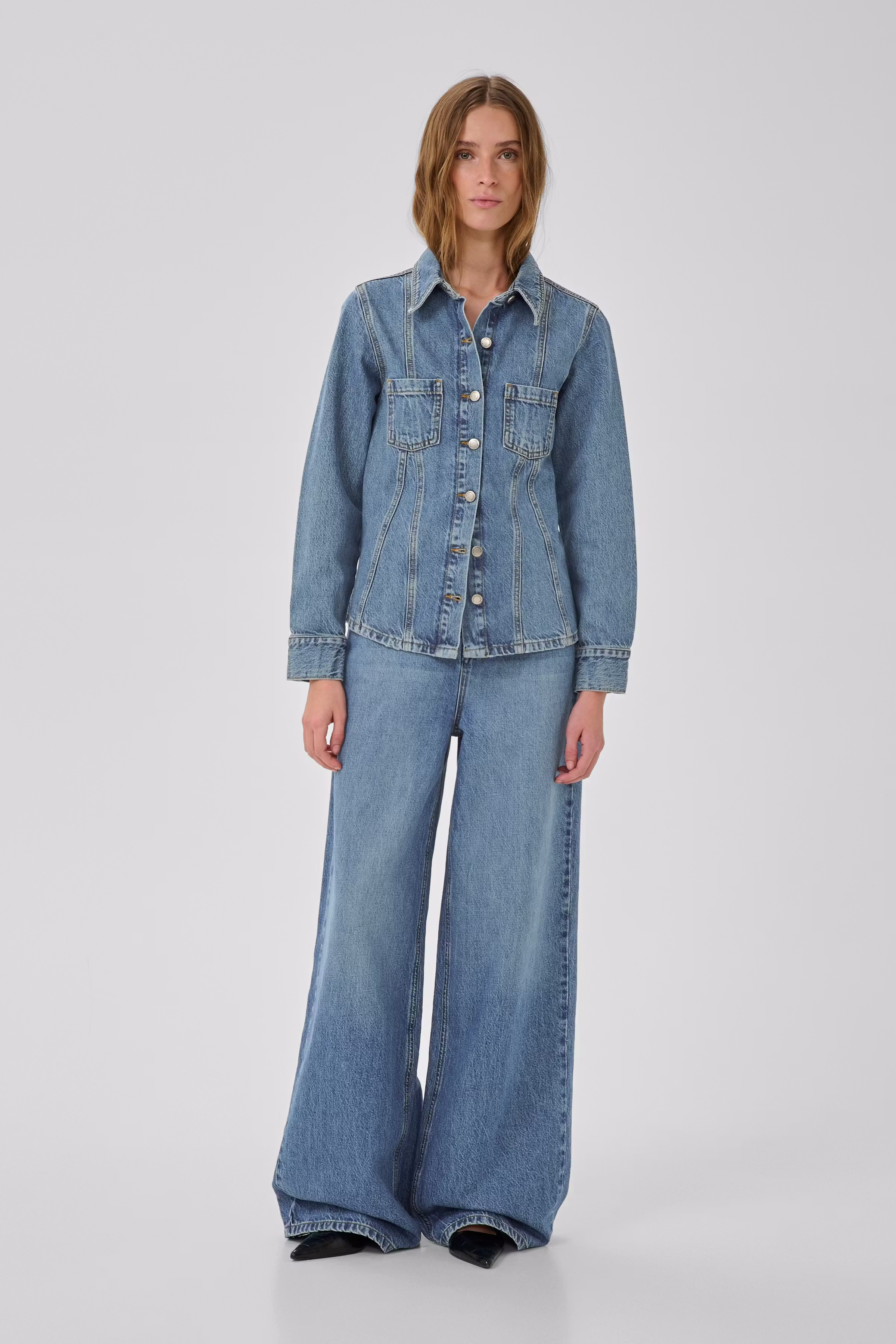 MWAgnes Denim overhemd LOOKBOOK FRONT 10705441-100055