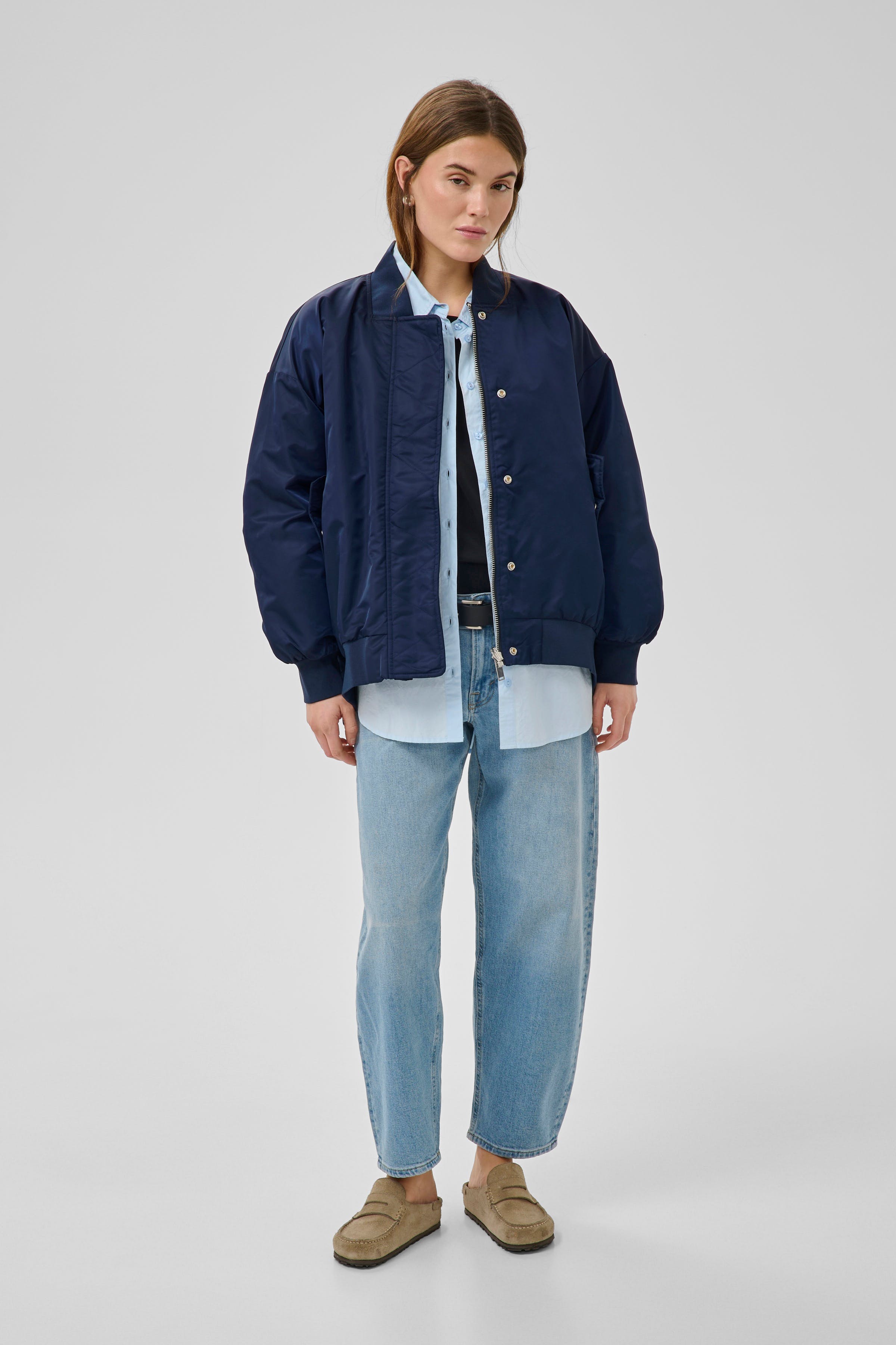 HelgaMW reversible bomber LOOKBOOK FRONT 10704204-103565