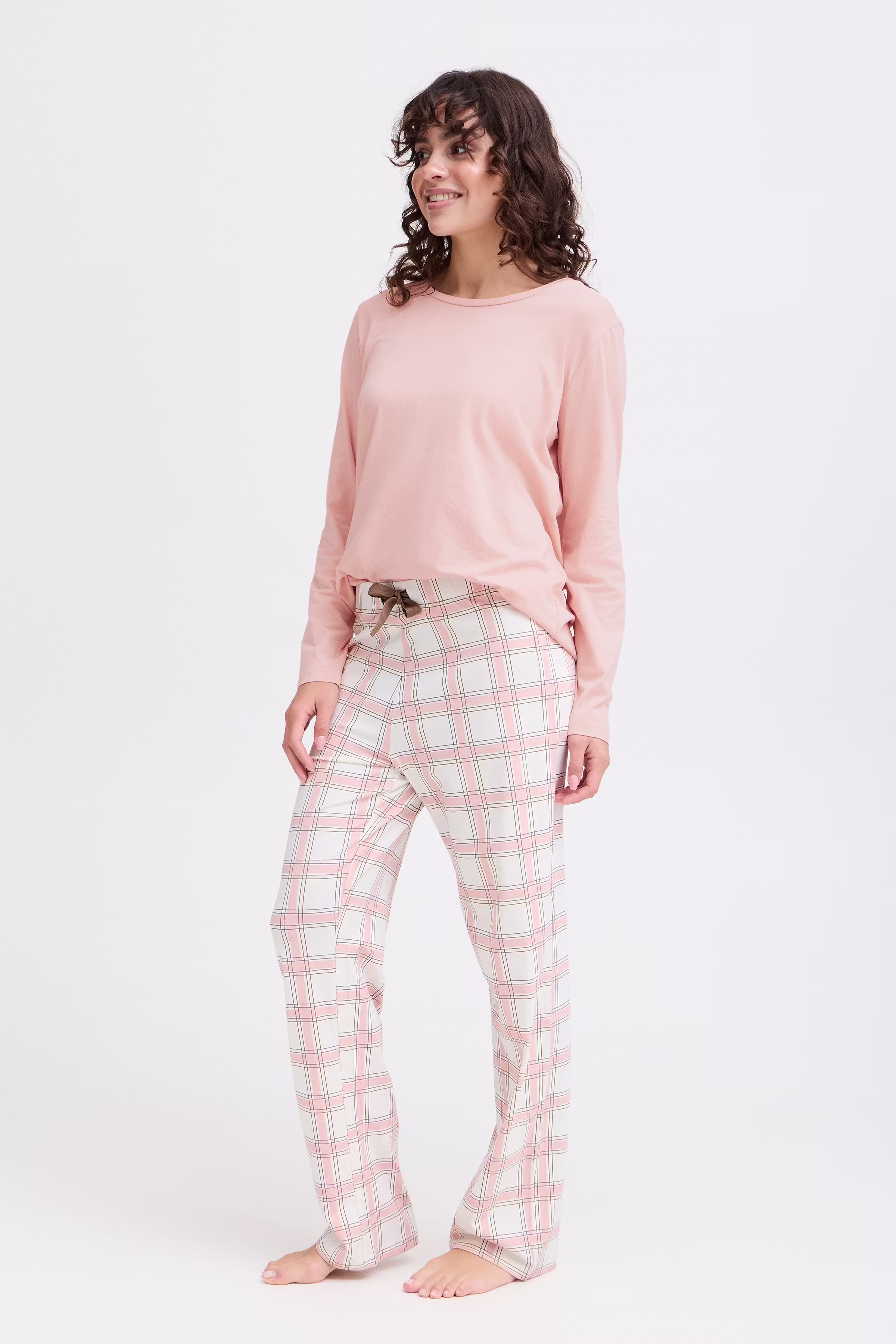 FXKAFI SET 1 Nattøy LOOKBOOK FRONT 20615606-205108