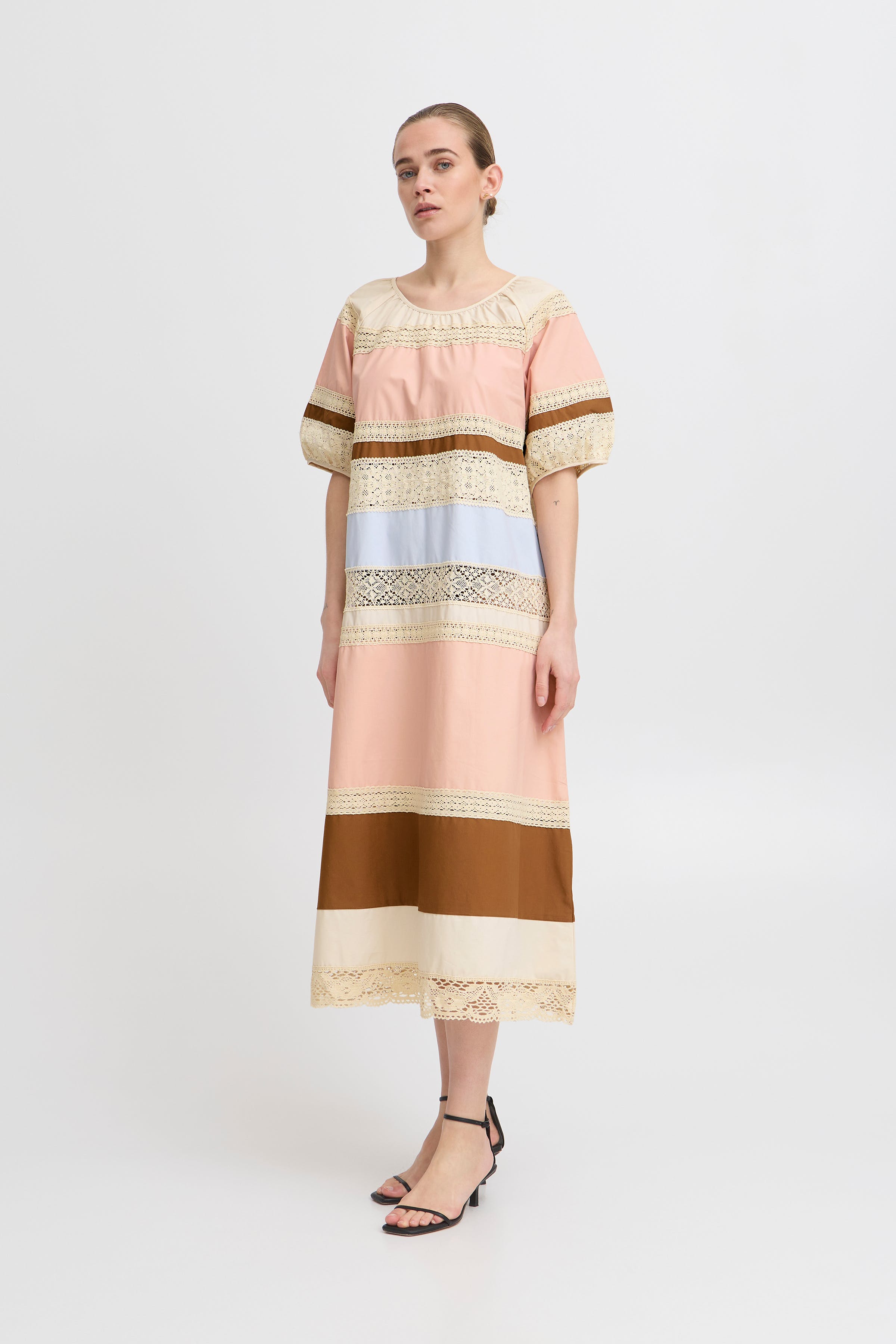 IRALICE Kjole LOOKBOOK FRONT 20122849-130905