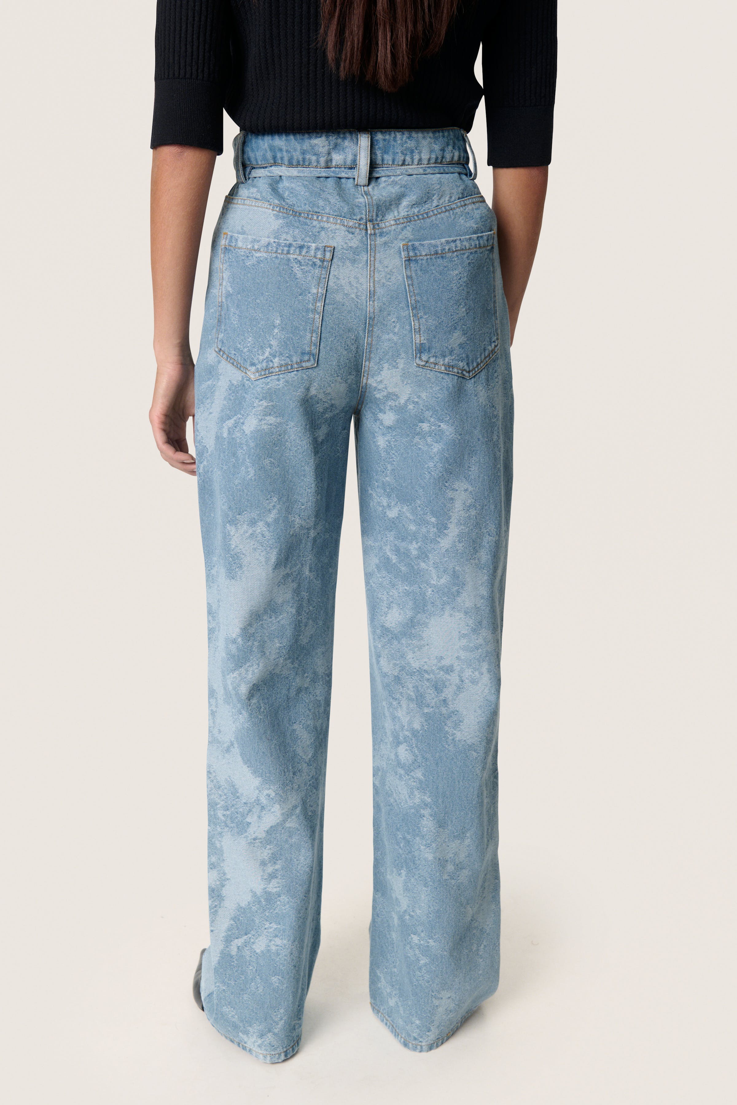 SLAltea Jeans LOOKBOOK BACK 30408532-304121