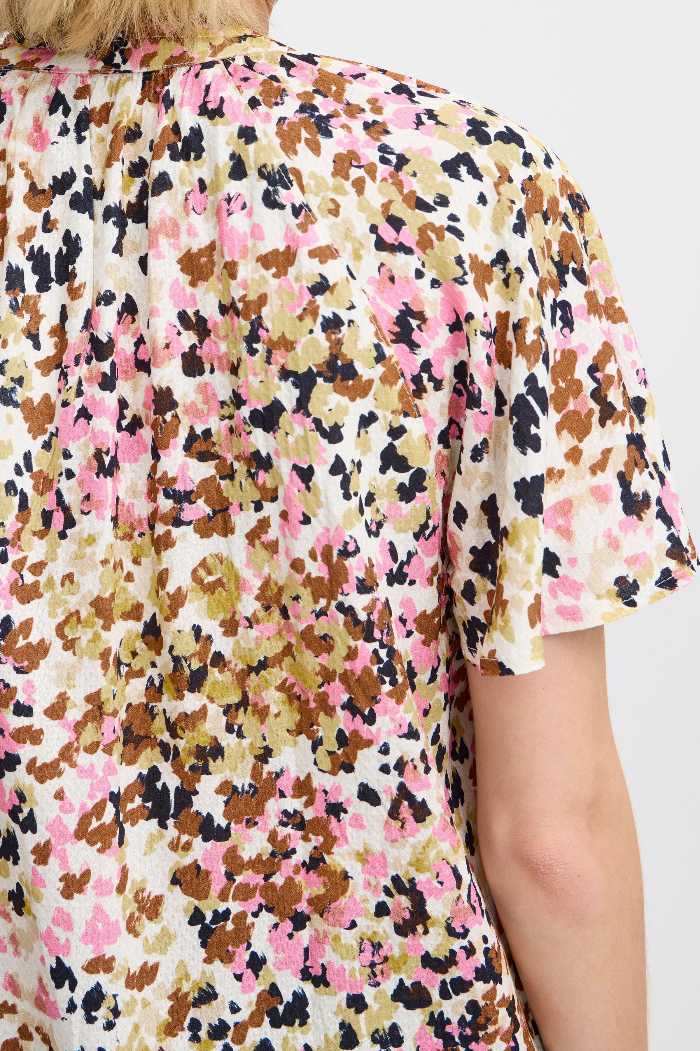 FROLIVA Blus LOOKBOOK DETAIL 20613671-203062