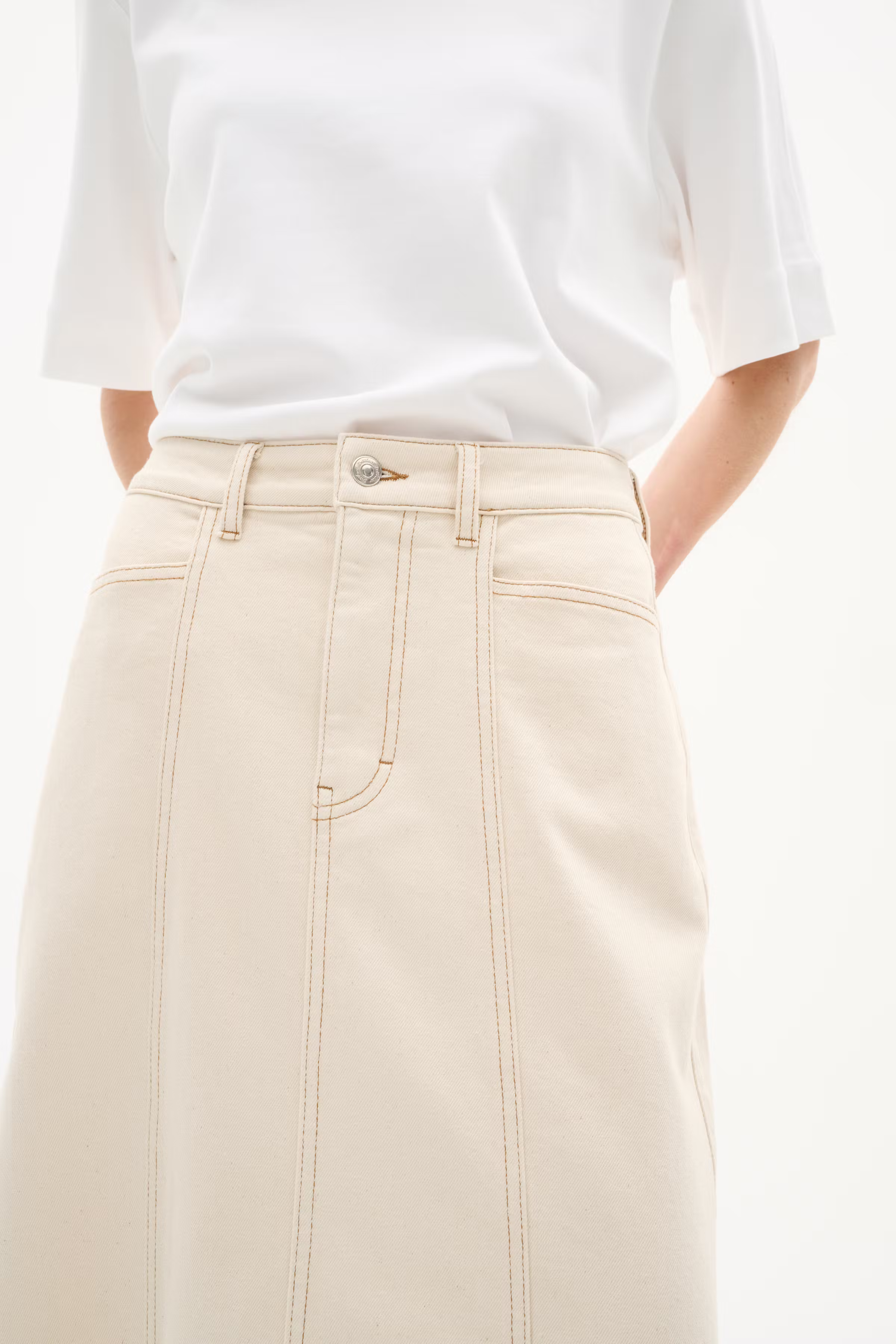 DorisIW Skirt LOOKBOOK DETAIL 30110757-110108