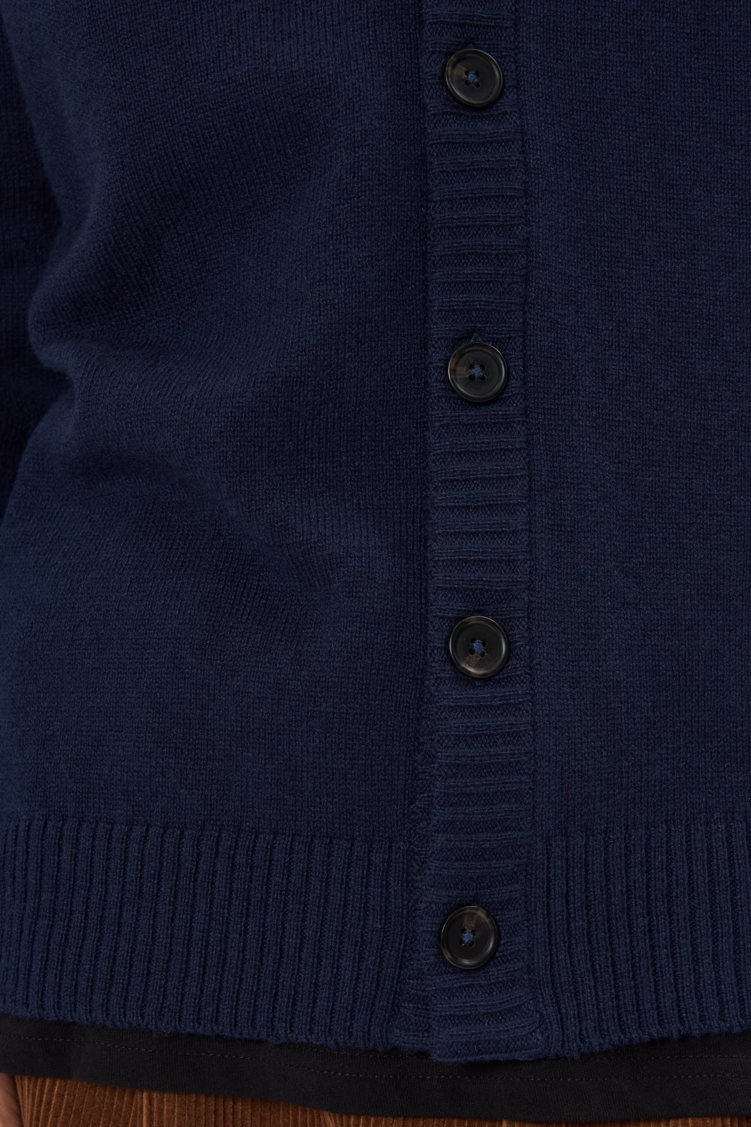MAalpin Cardigan LOOKBOOK DETAIL 30208827-194011
