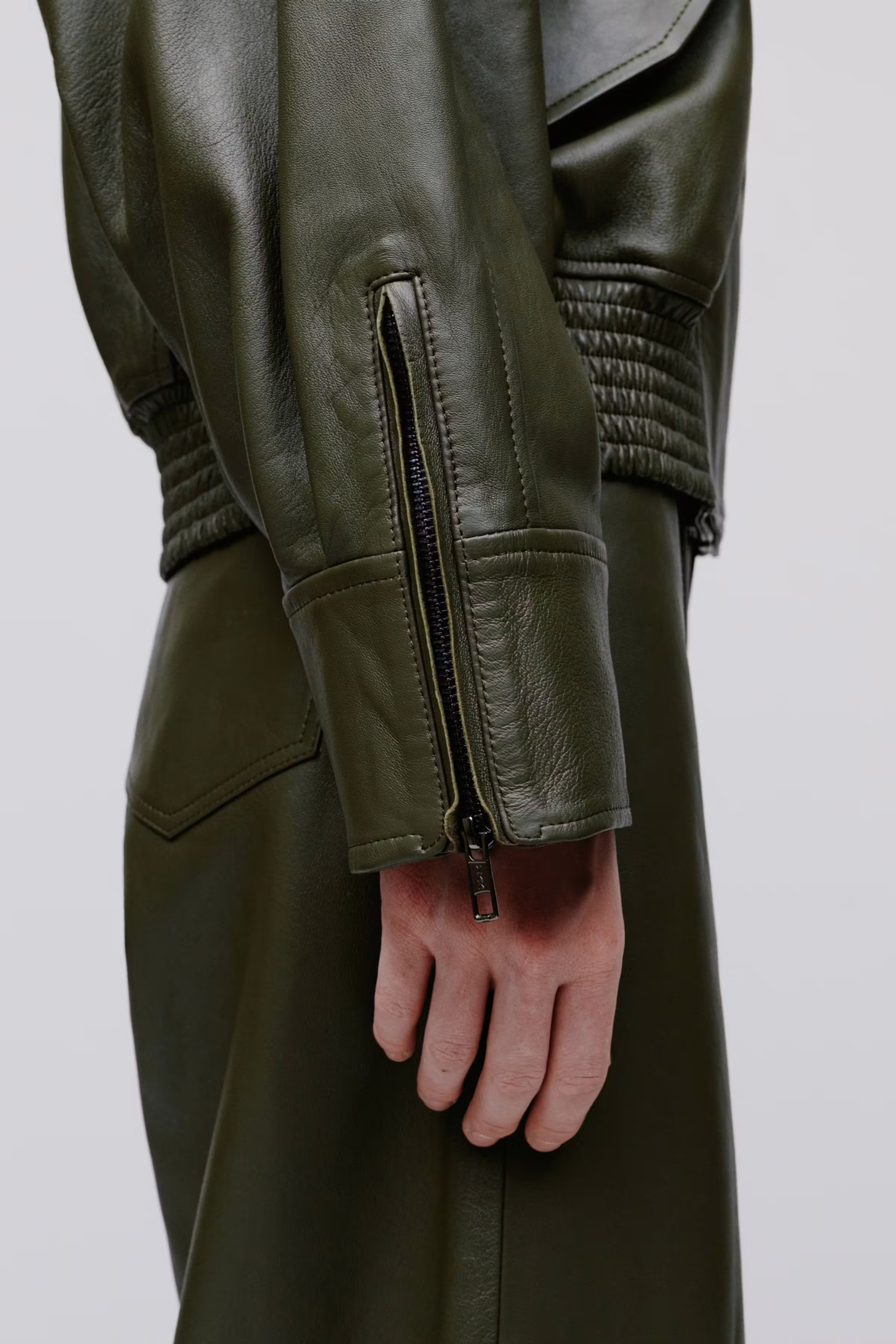 LAILA JACKE LOOKBOOK DETAIL 30600689-GR533