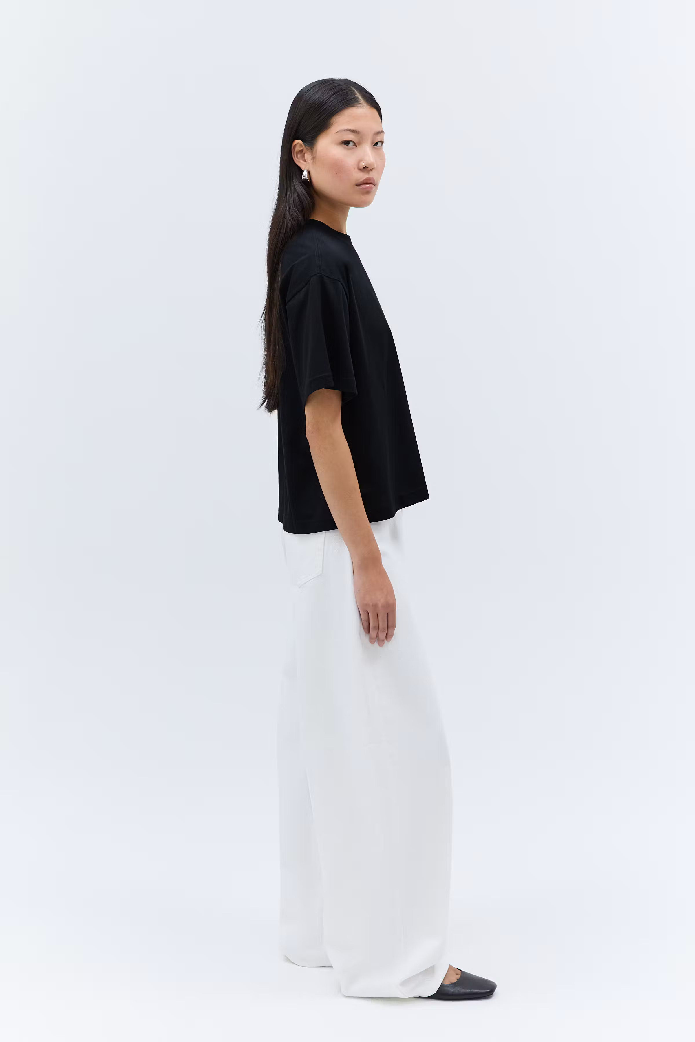 IOKYLA Top LOOKBOOK FRONT 30600543-BK999