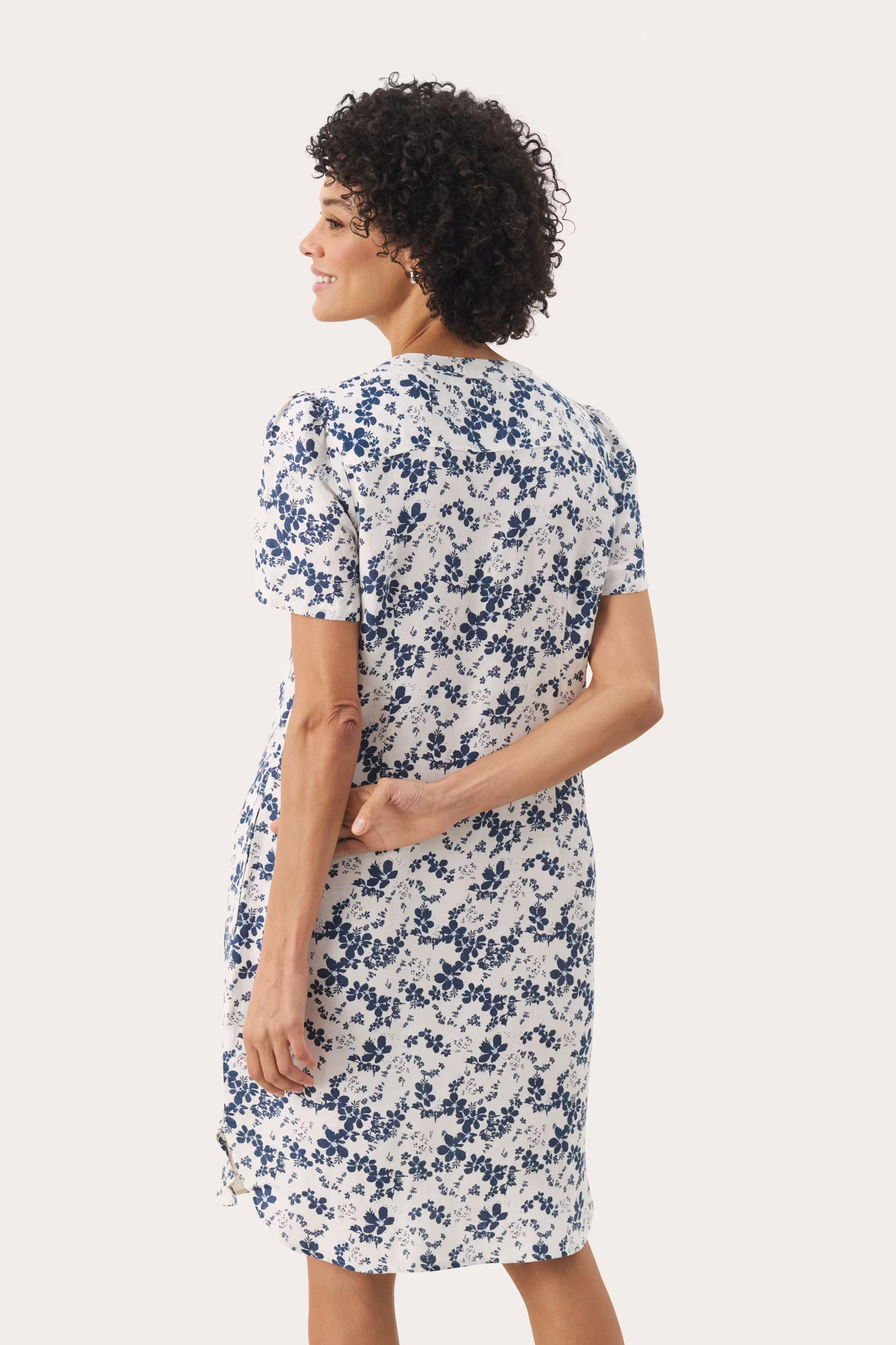 AminasePW Dress LOOKBOOK BACK 30309934-303792