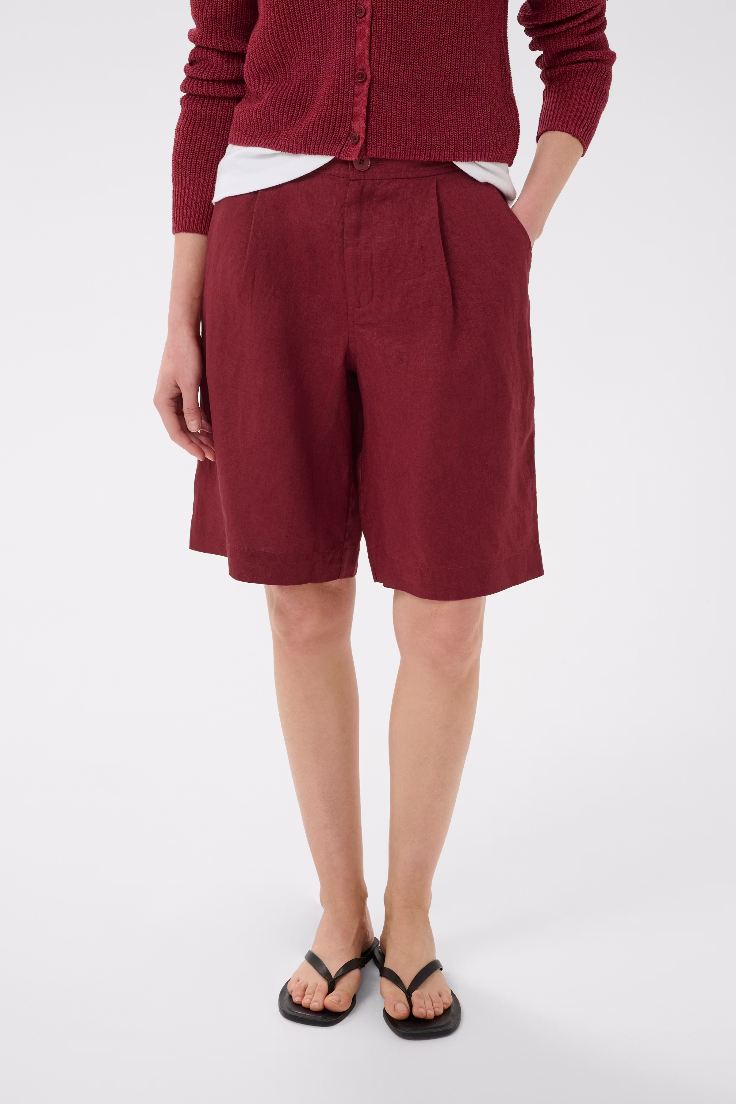 BerniaPW Shorts LOOKBOOK FRONT 30310516-191530