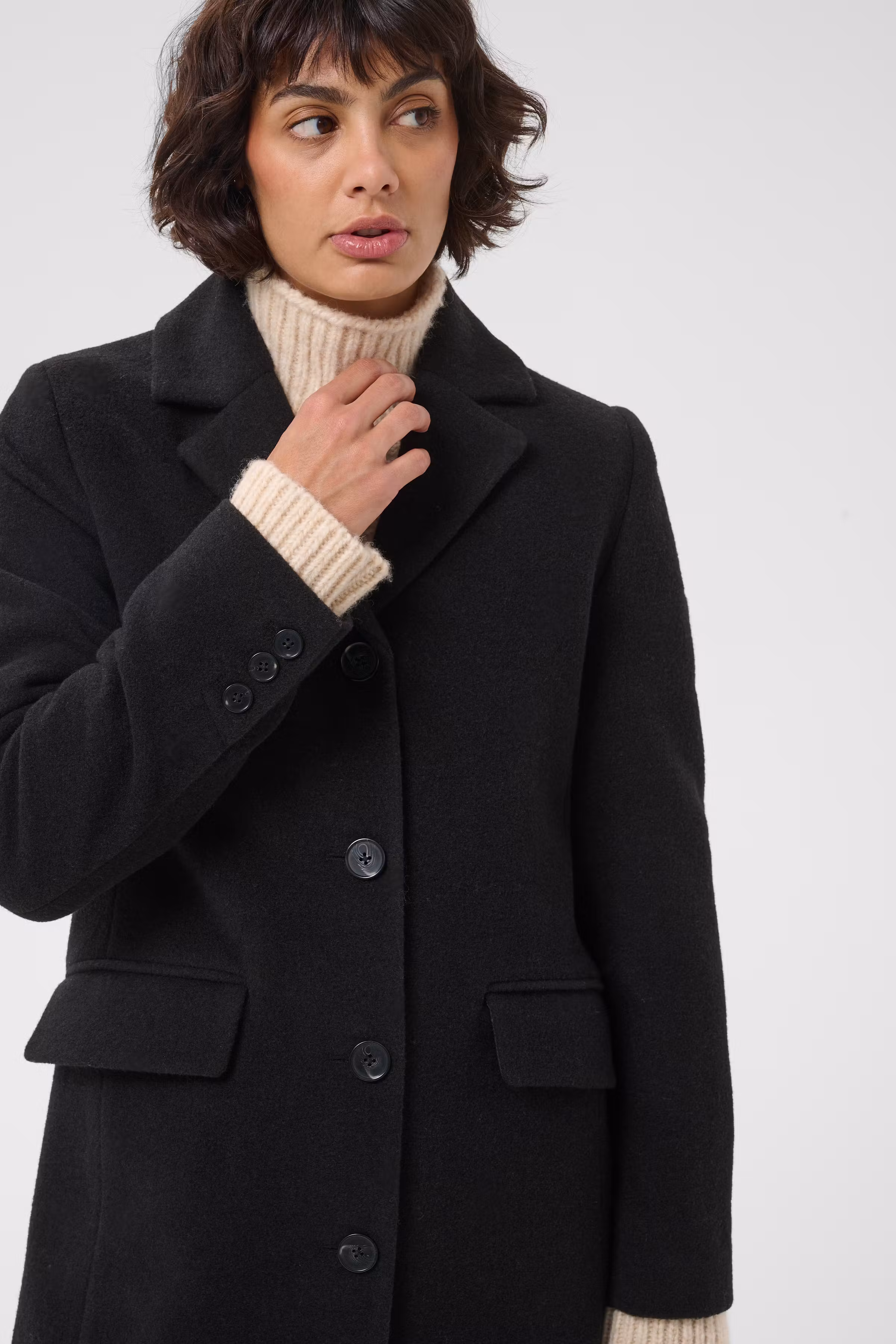CecilPW Mantel LOOKBOOK DETAIL 30310638-194008