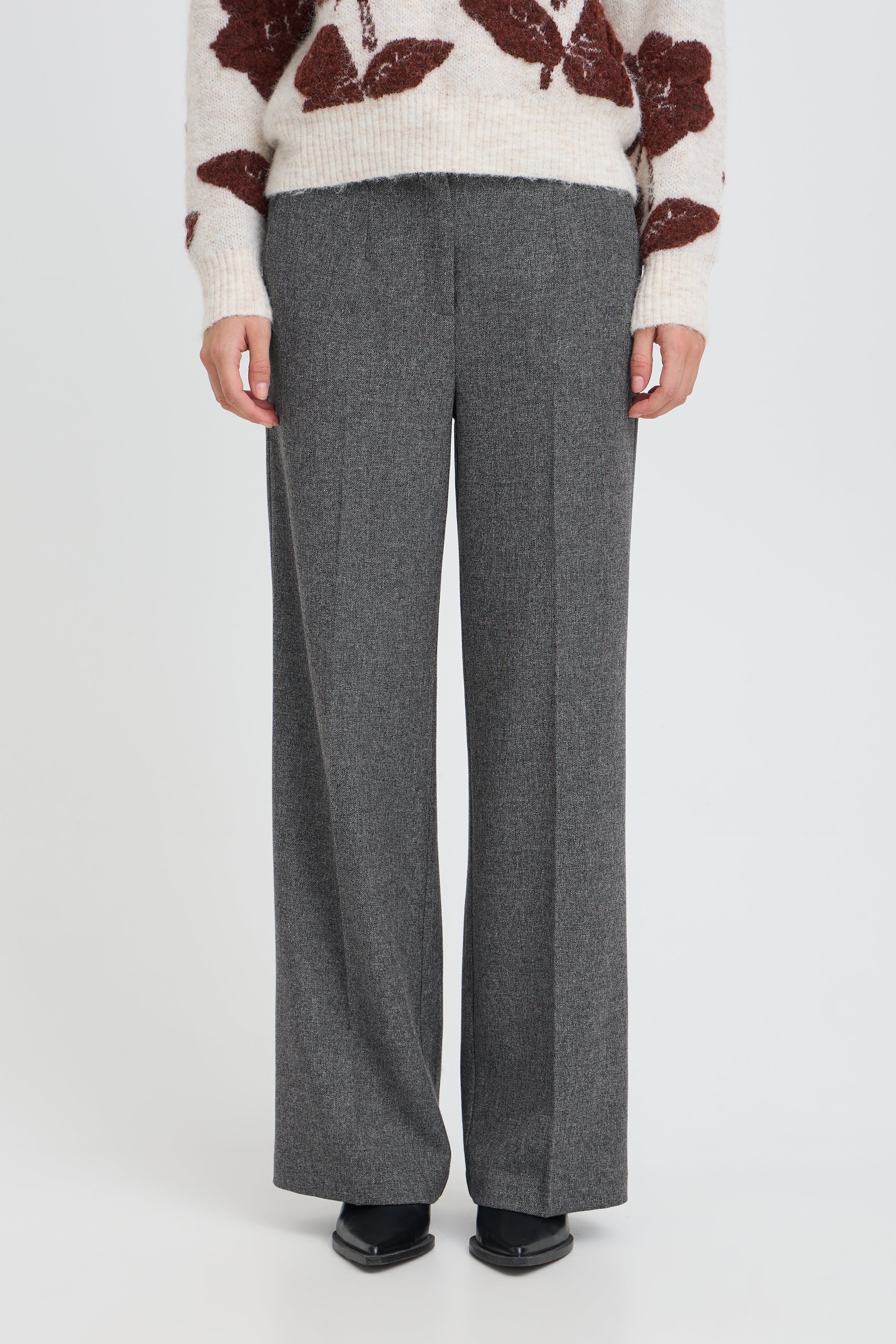 BYETONA Byxor LOOKBOOK FRONT 20819483-200455