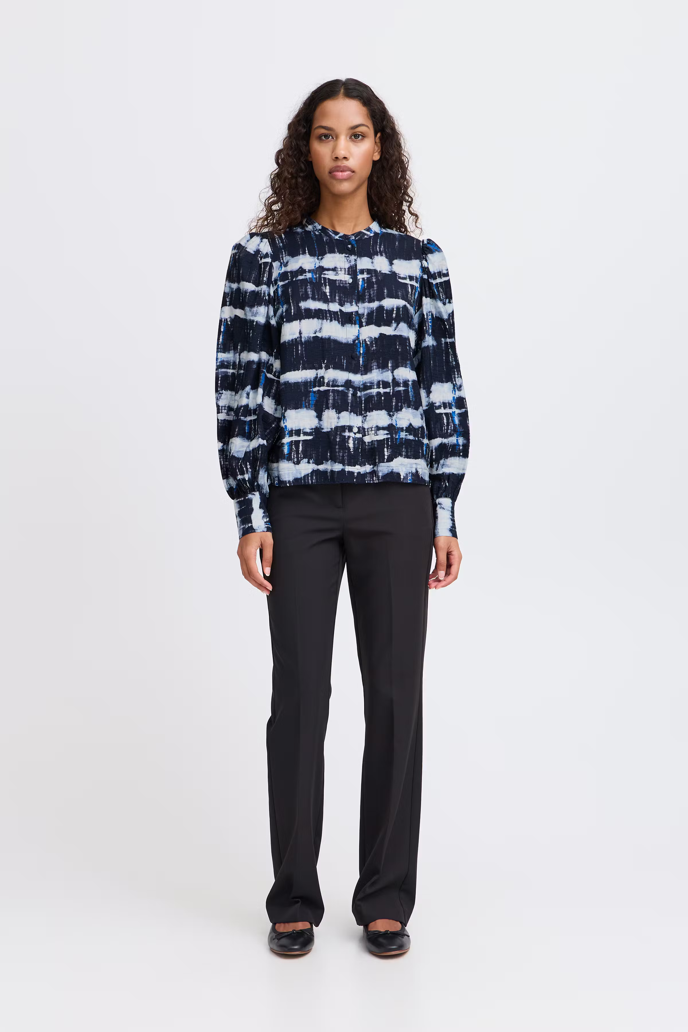 IHVARIEL Langærmet skjorte LOOKBOOK FRONT 20122416-204003