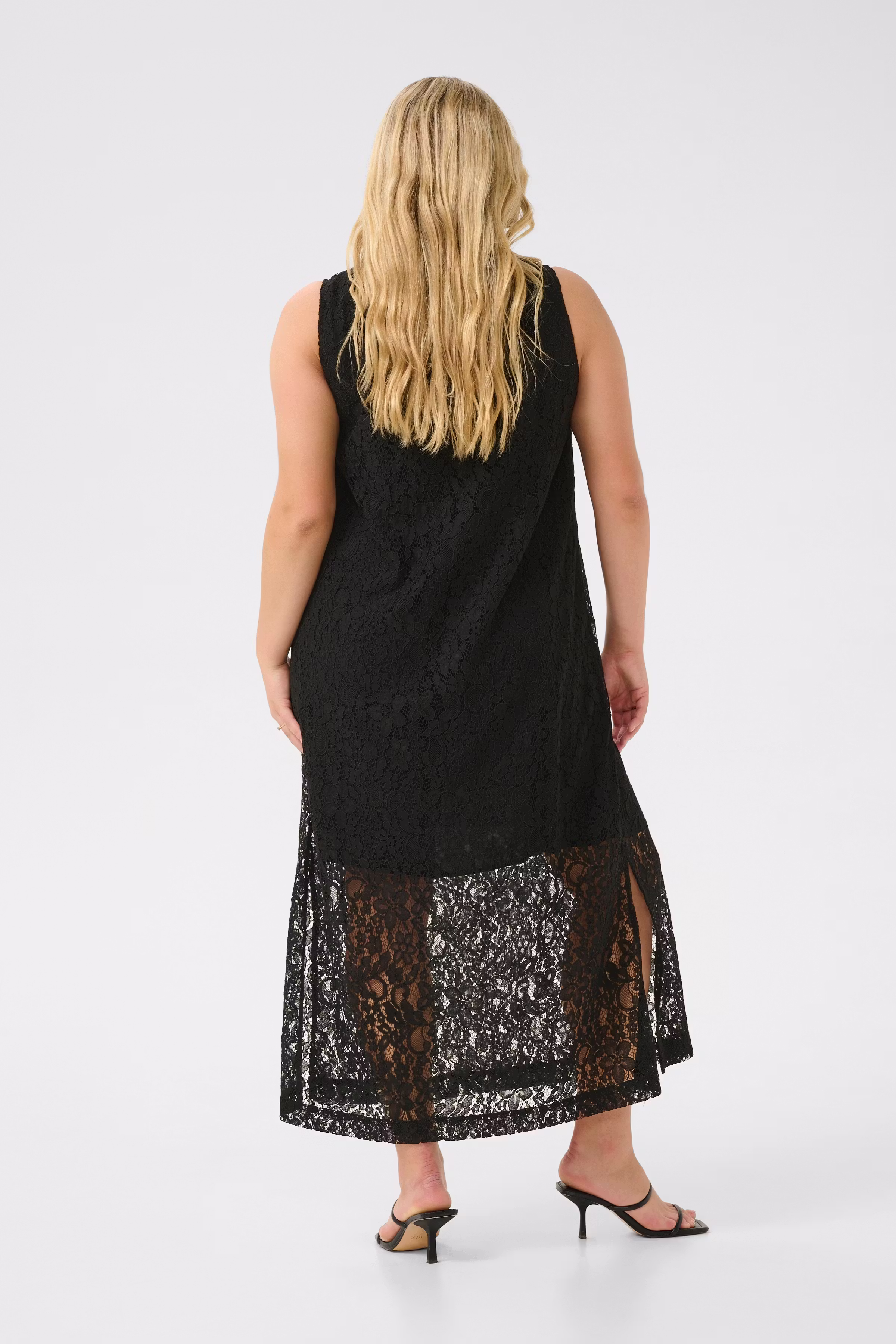 KClorani Robe LOOKBOOK BACK 10583225-100121