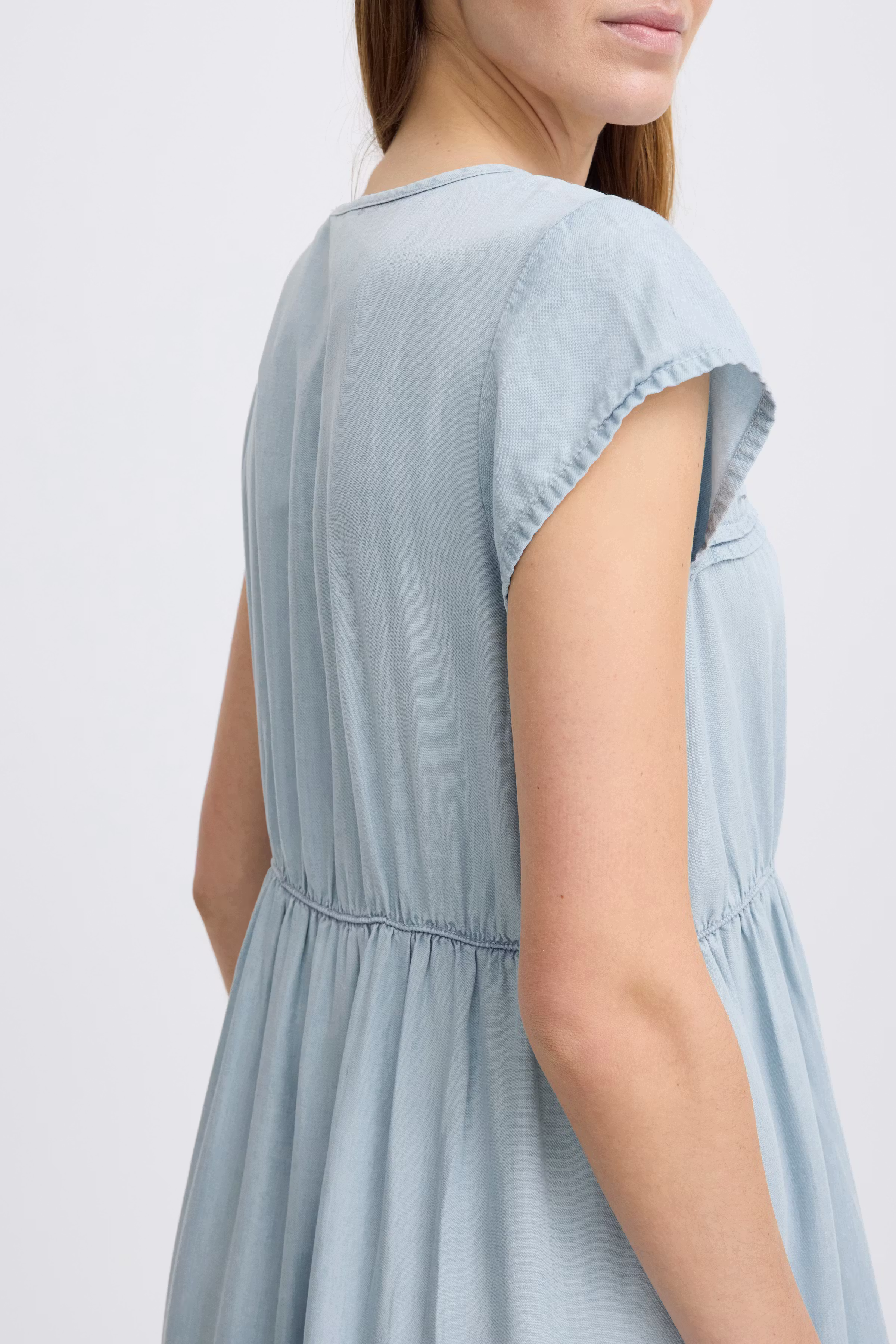 BYLITTA Kjole LOOKBOOK DETAIL 20814879-200460