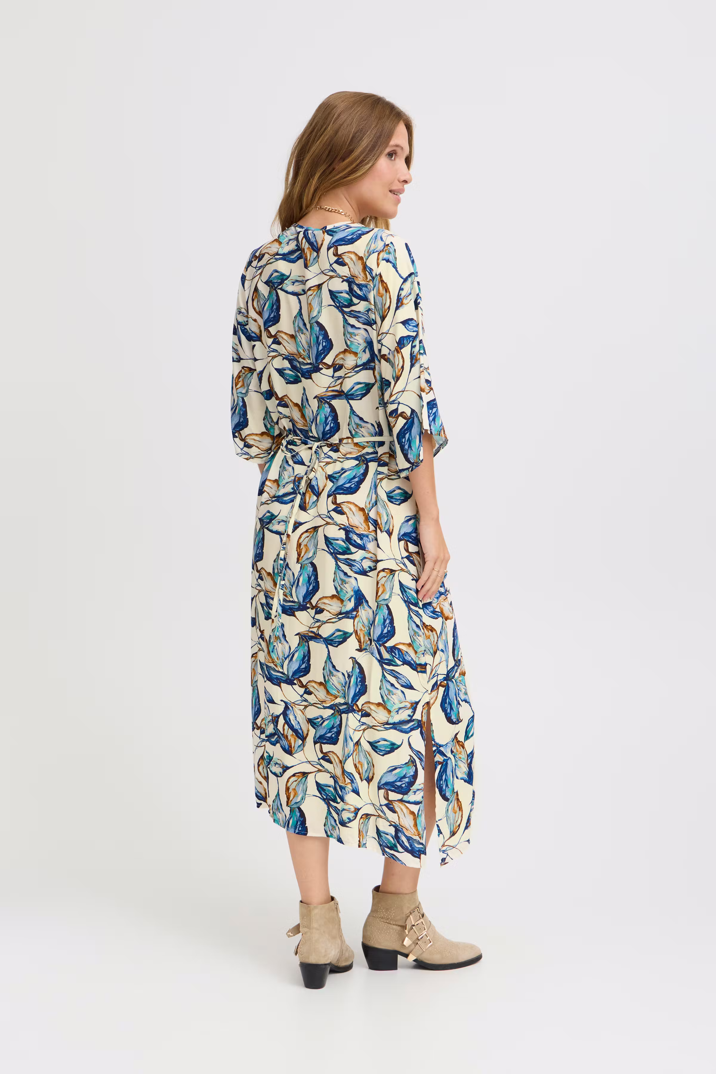 SBKASINA Kjole LOOKBOOK BACK 22100696-193923