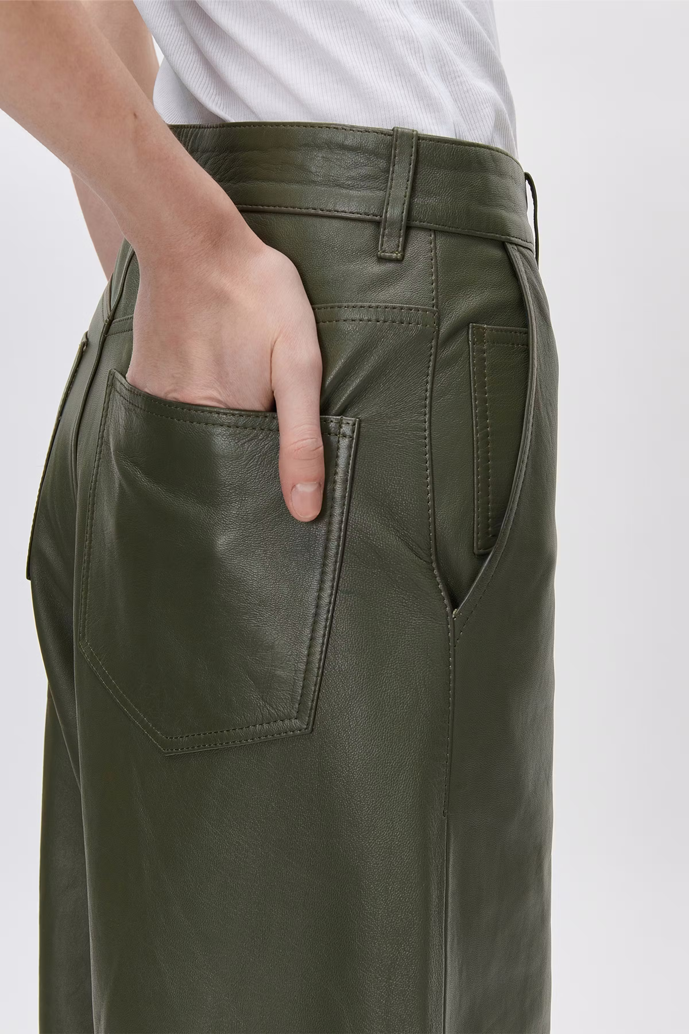 LESLIE Trousers LOOKBOOK DETAIL 30600691-GR533