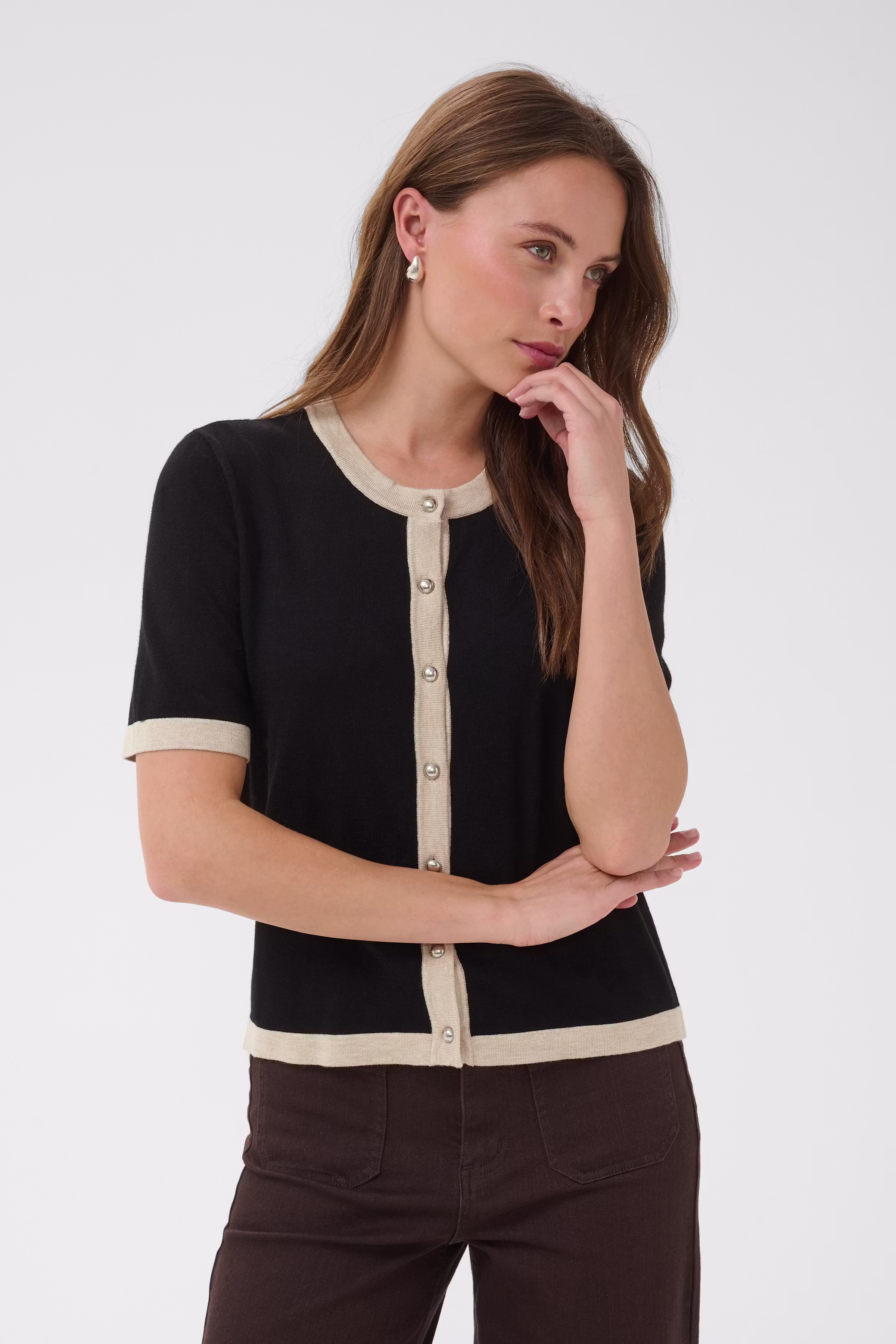 KAlizza Cardigan LOOKBOOK FRONT 10511961-100121