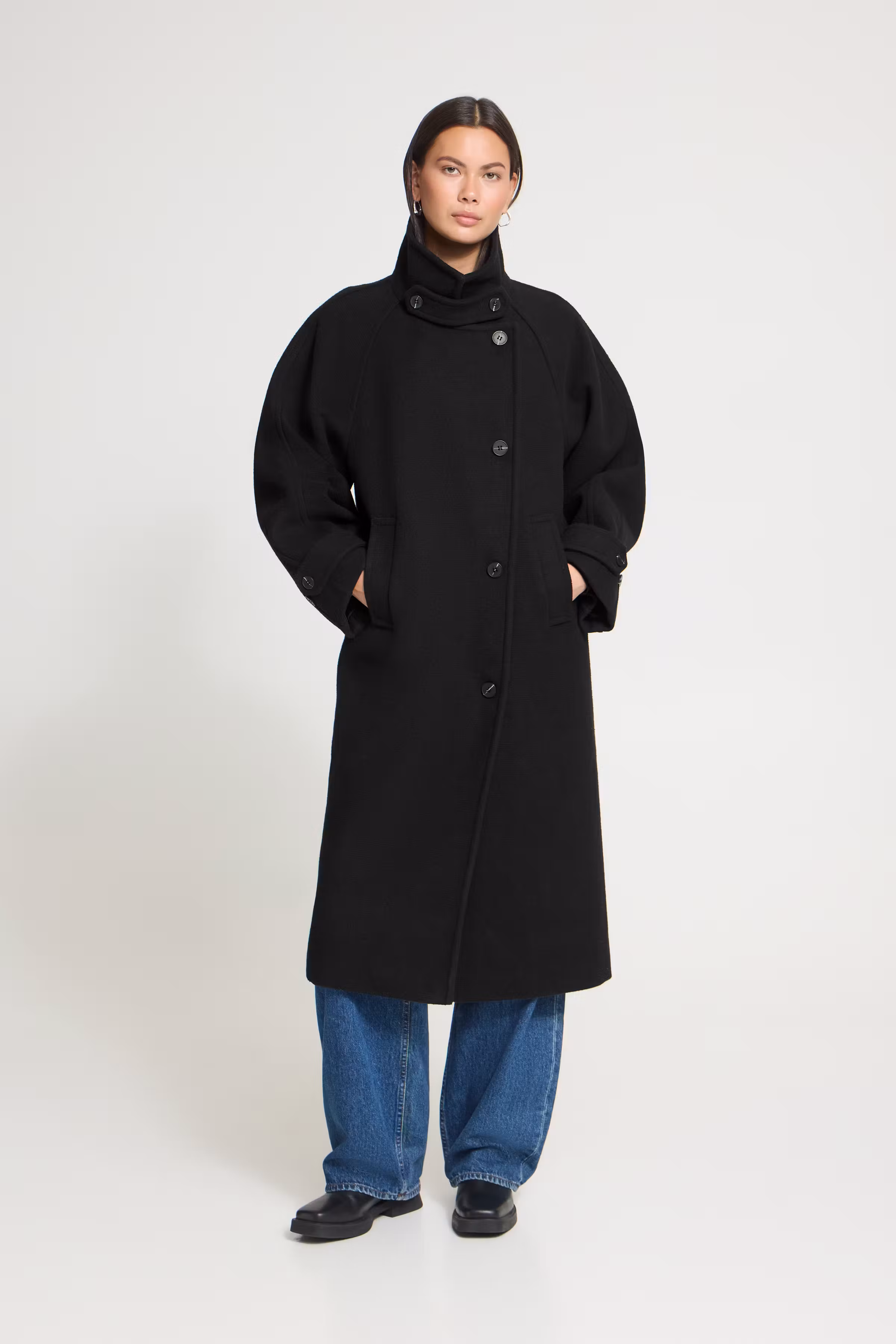IHGAZIVA Ytterplagg LOOKBOOK FRONT 20121199-194008