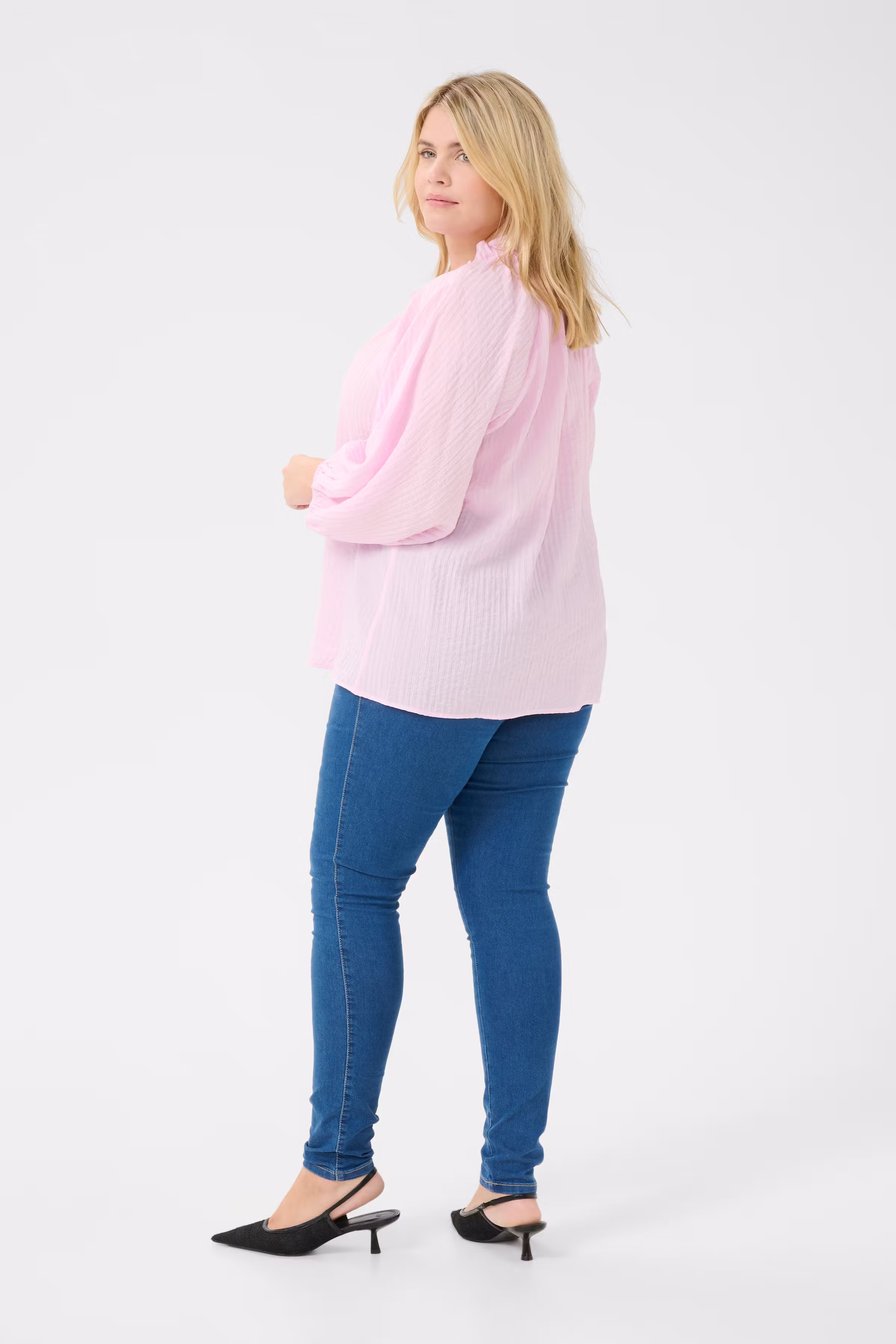 KClinna Blouse LOOKBOOK BACK 10582870-133405