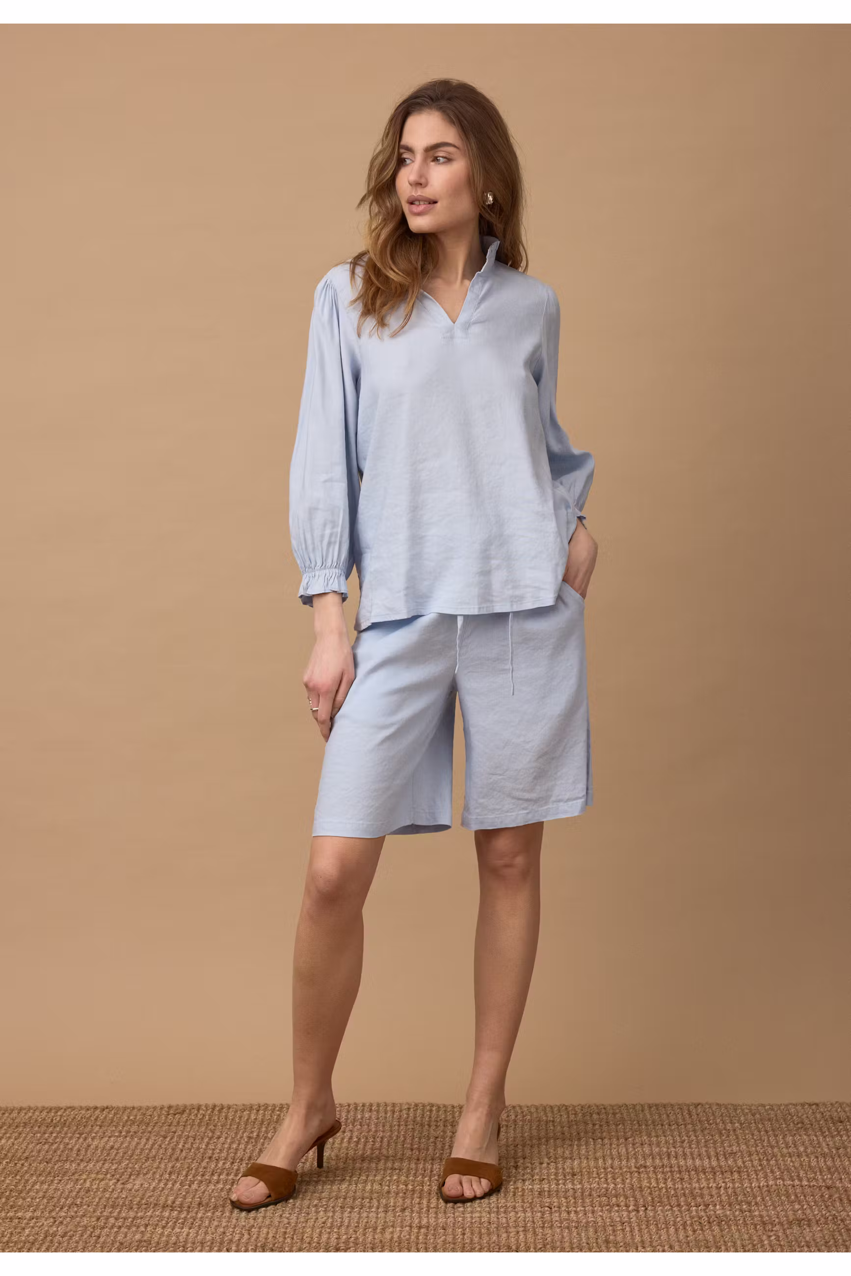 PZLUCA Blouse LOCATION NONE 50210428-154031