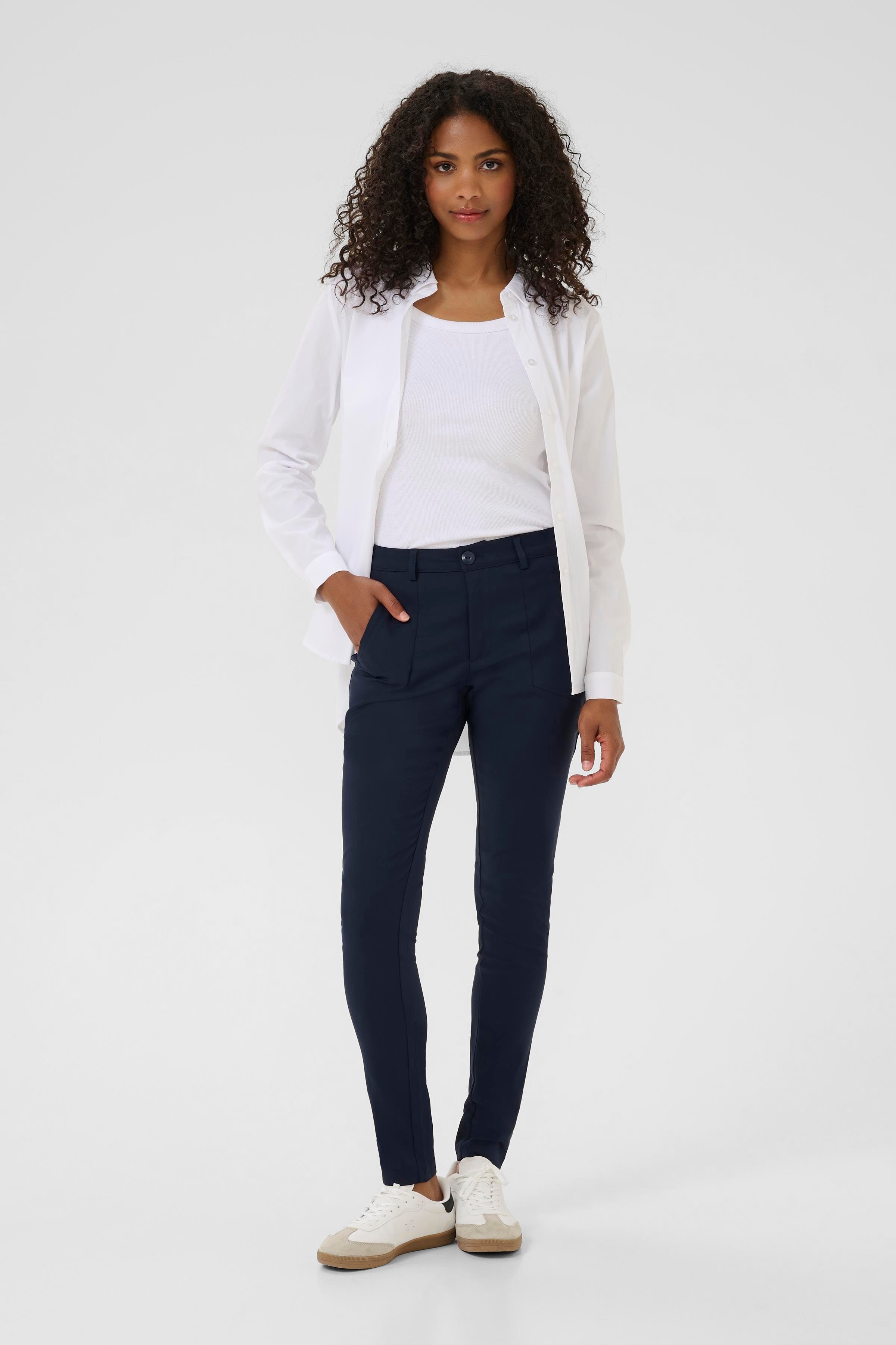 Vera Bukser LOOKBOOK FRONT 550677-52737