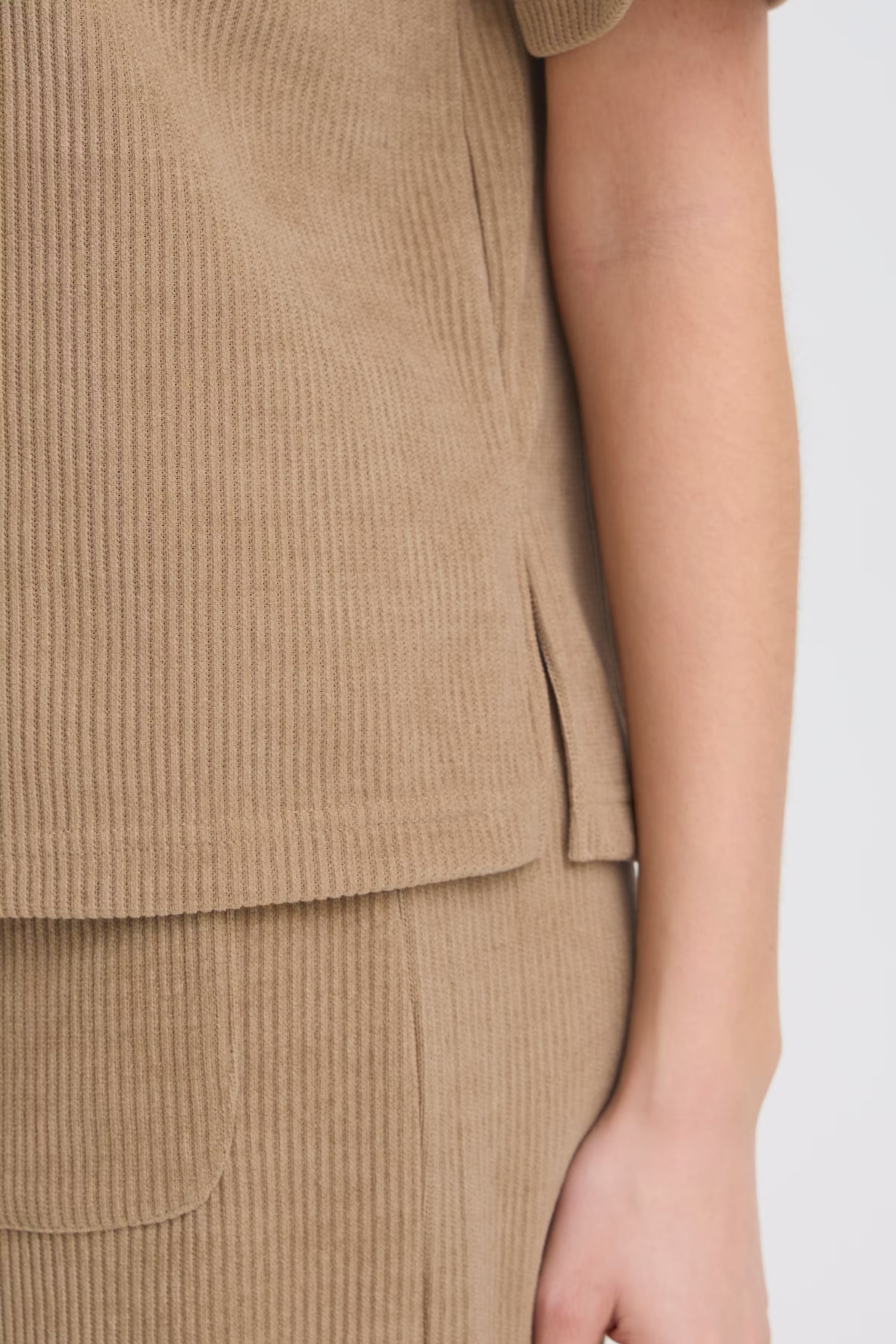 IHKATE T-shirt LOOKBOOK DETAIL 20125239-171314