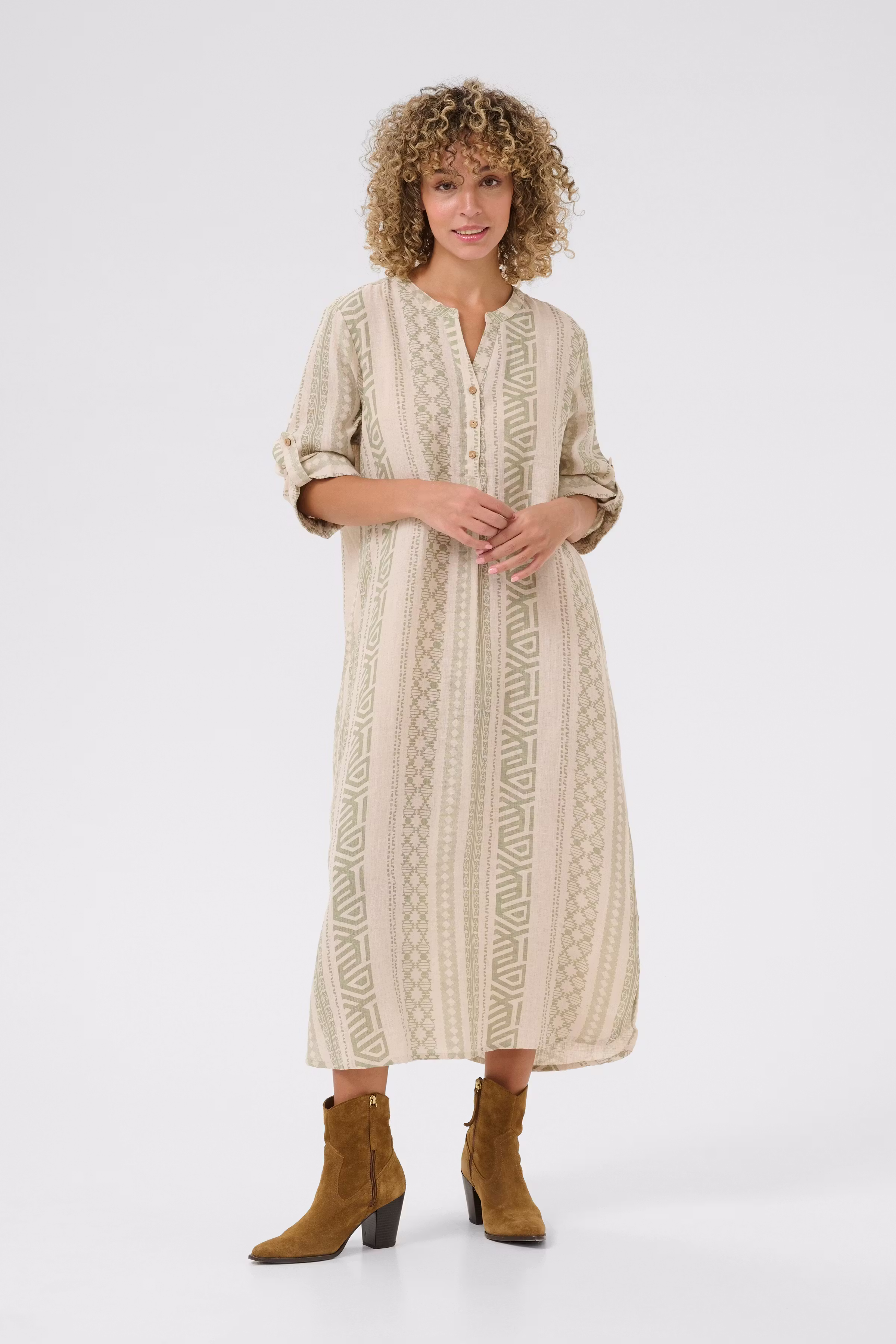CRBellis Linen dress LOOKBOOK FRONT 10611577-107747