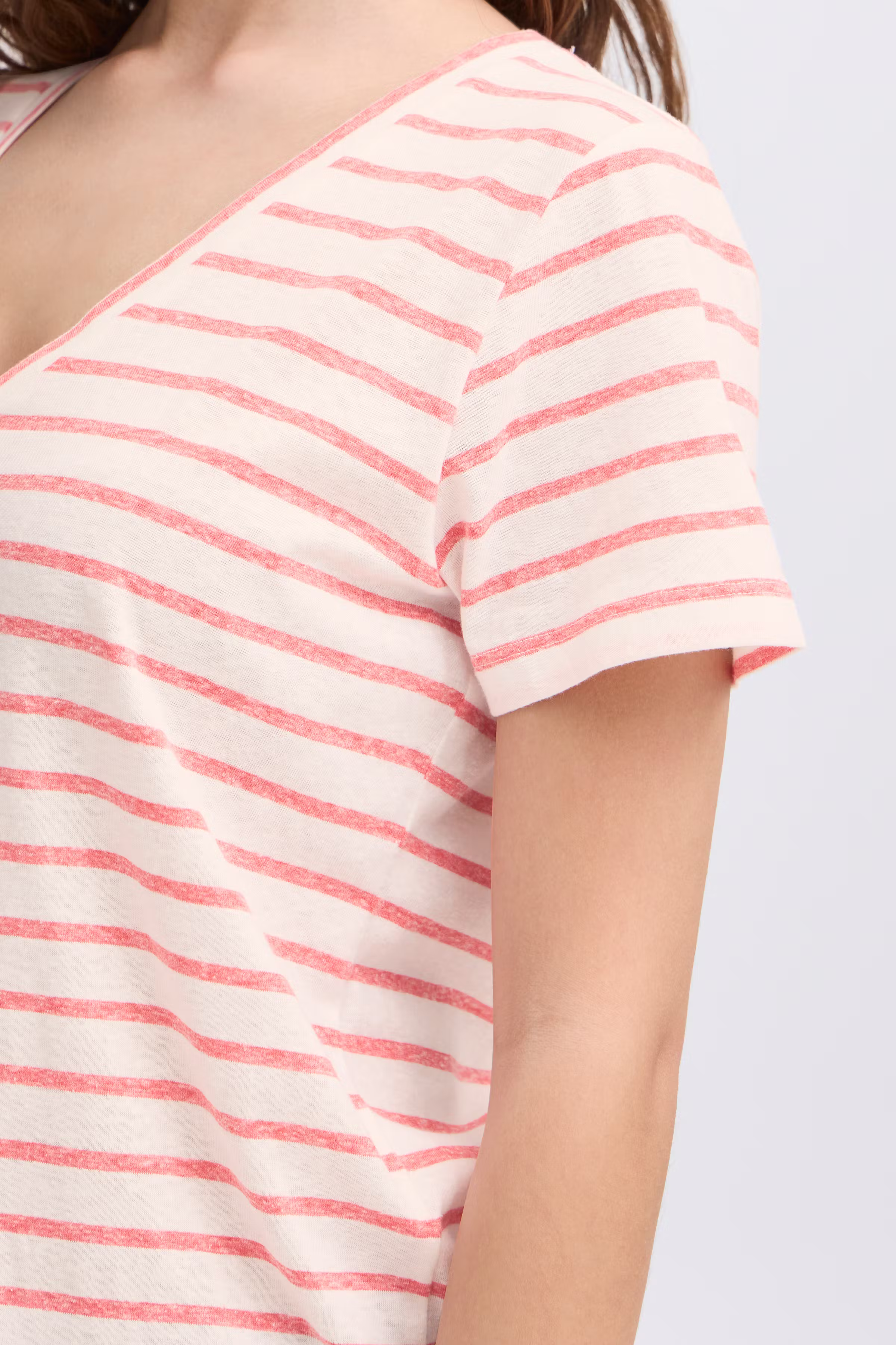 T-shirt LOOKBOOK DETAIL 20122856-204408