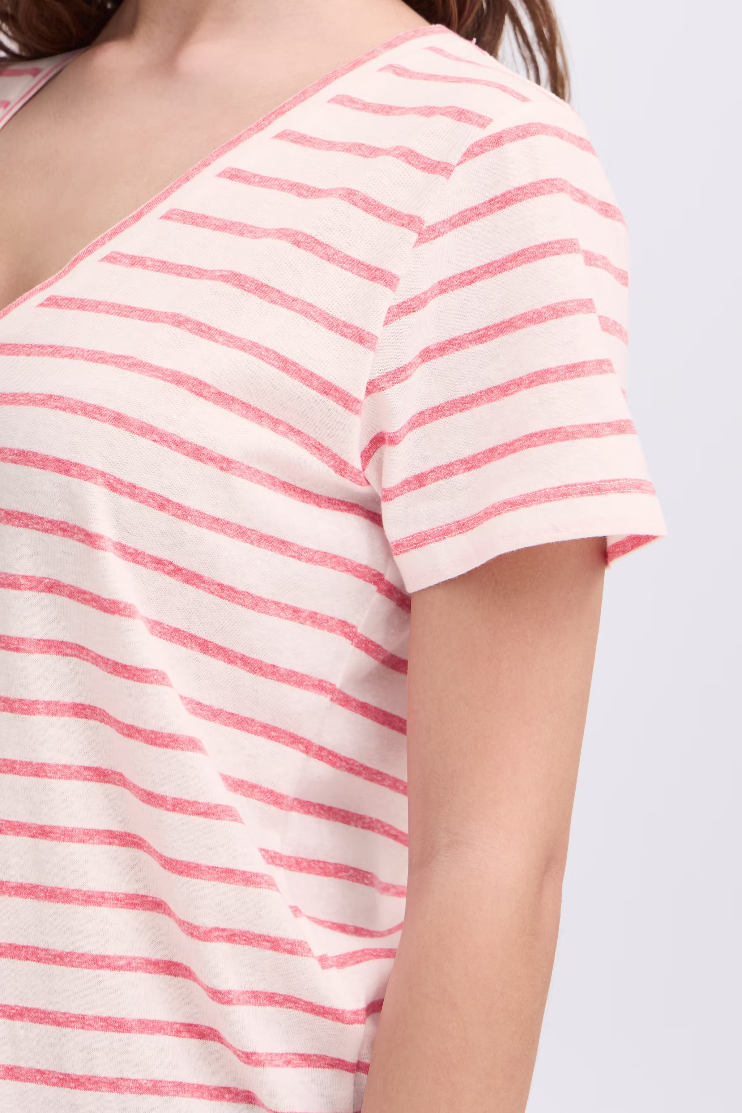 T-shirt LOOKBOOK DETAIL 20122856-204408