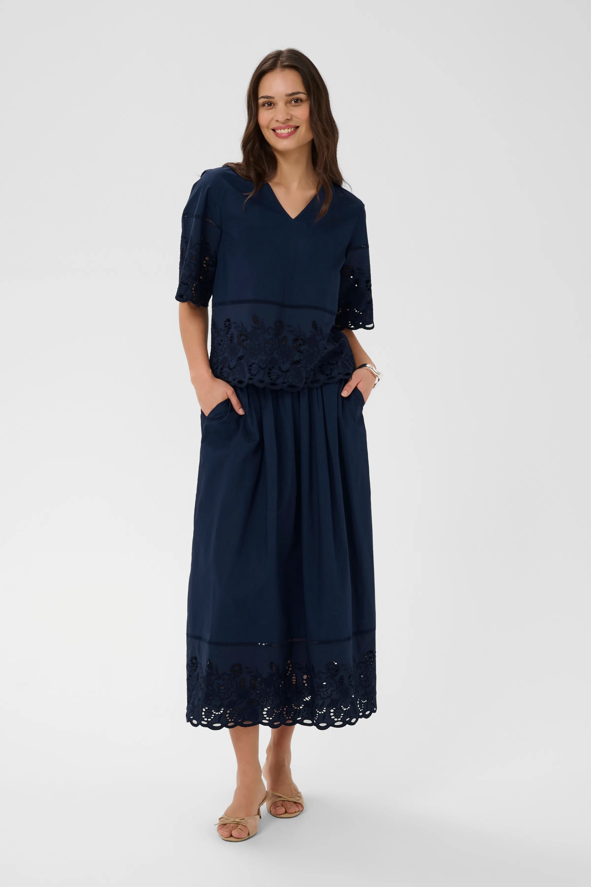 KAgertrud Skjørt LOOKBOOK FRONT 10511615-194020