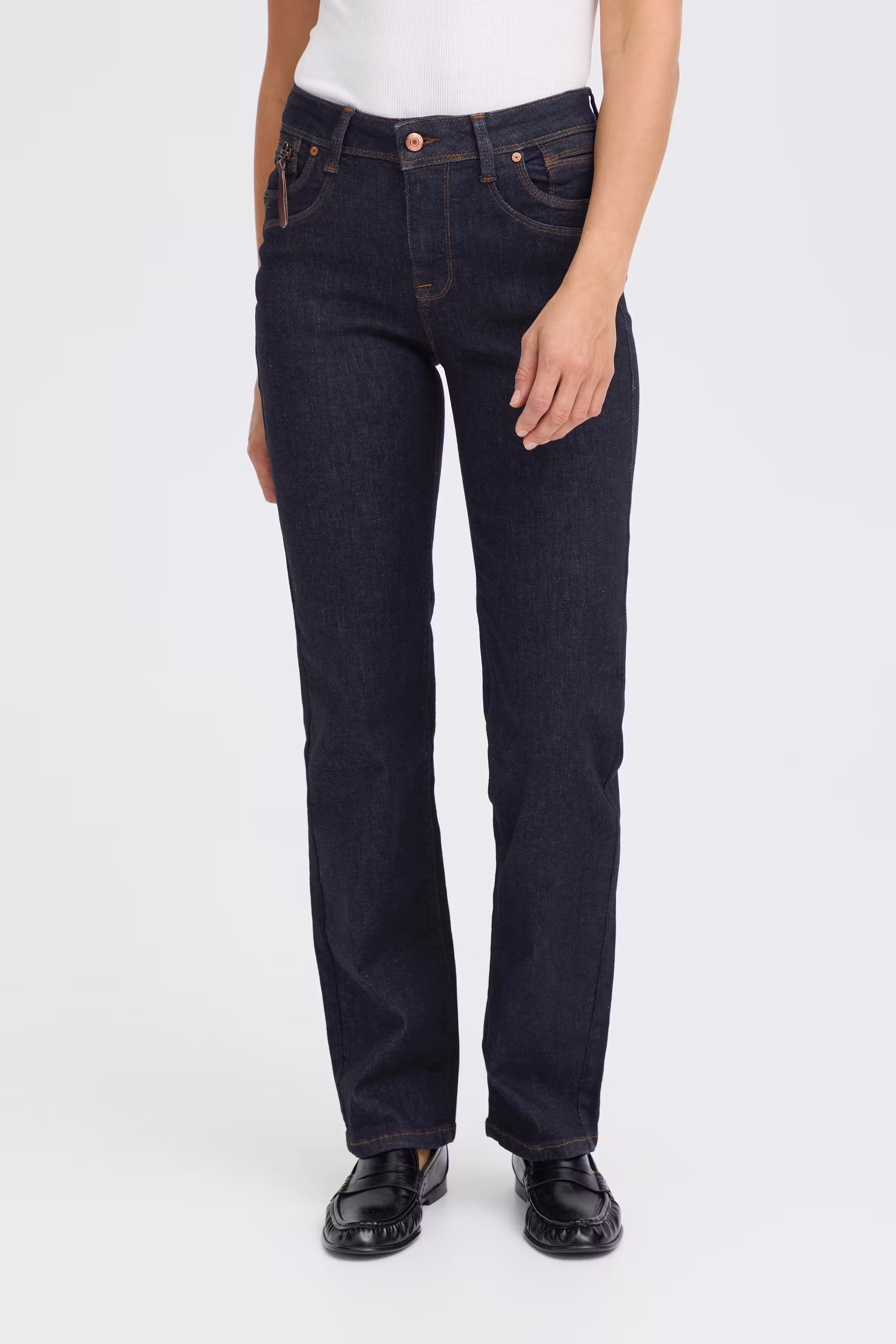 PZKAROLINA HW Jeans Straight Leg LOOKBOOK FRONT 50205580-202124