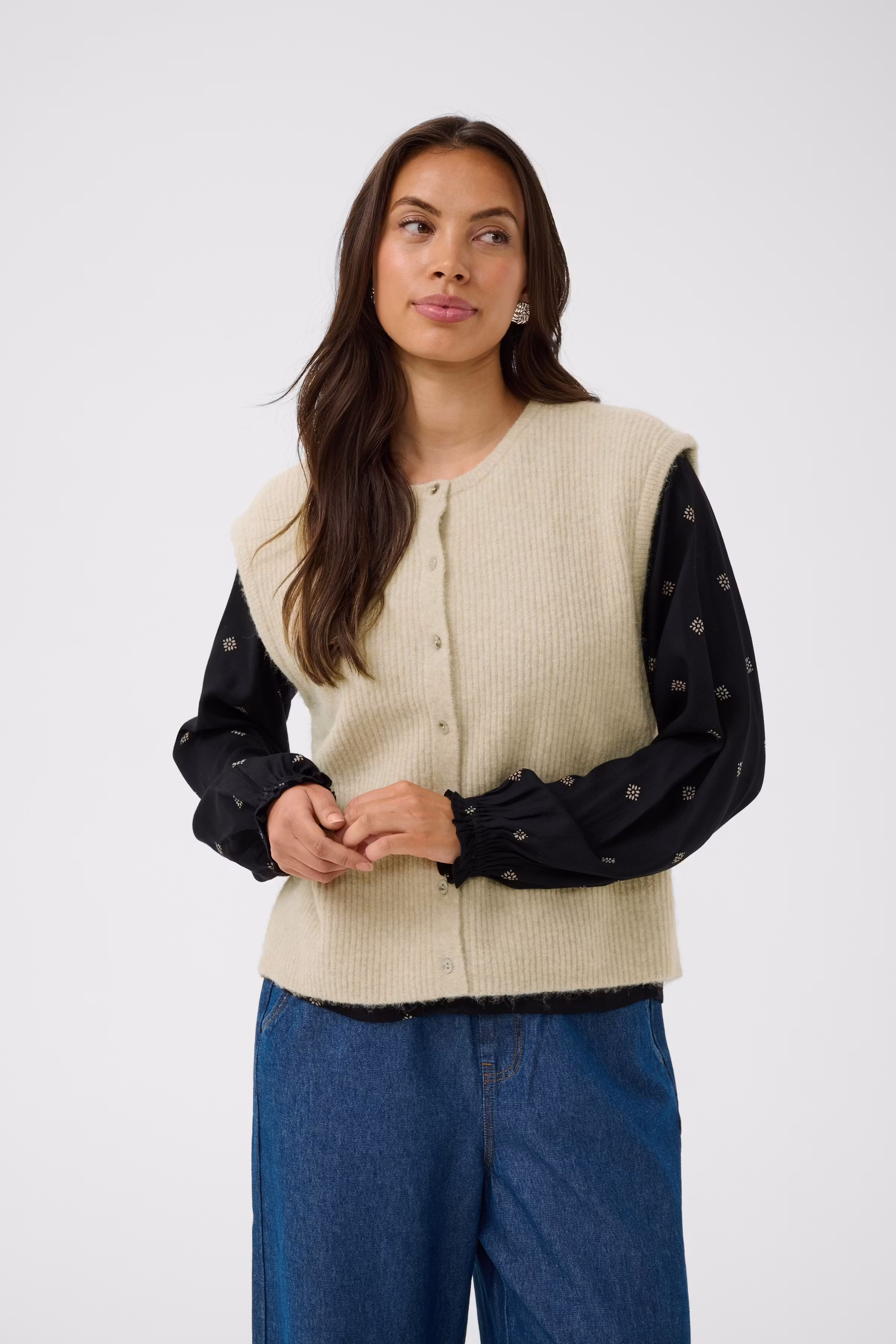 BPmaddy Waistcoat LOOKBOOK FRONT 40200229-1513051