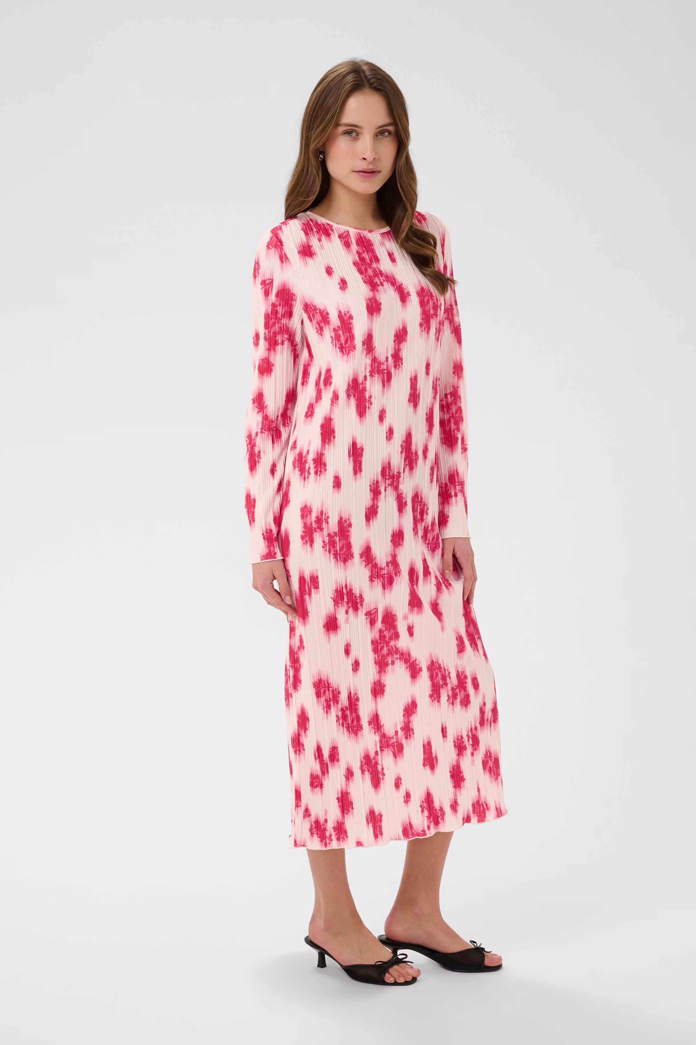 MuniSZ Jurk LOOKBOOK FRONT 30514678-304429