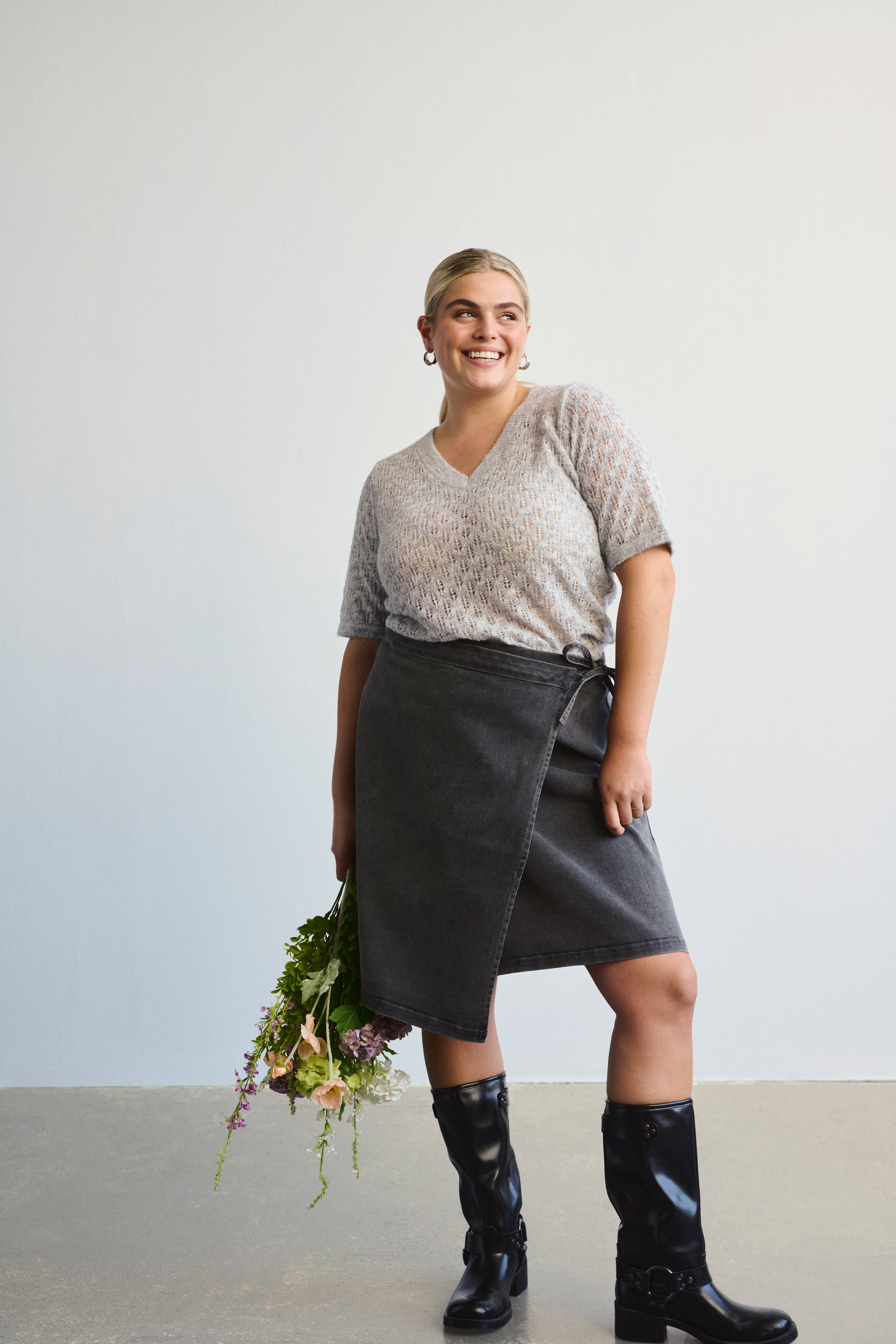 KCsina Denimskirt LOCATION NONE 10583447-103162