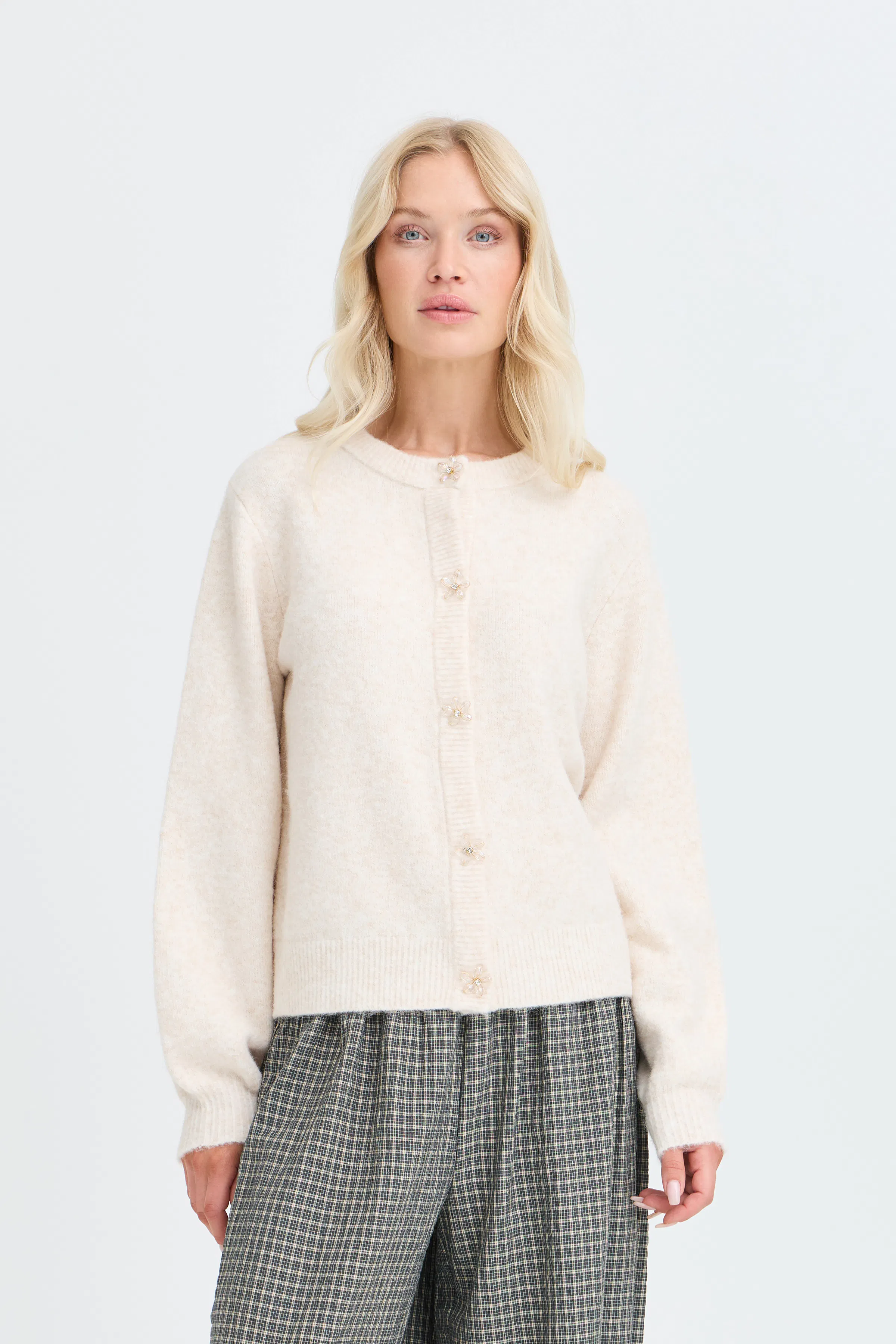 BYOMEA Cardigan LOOKBOOK FRONT 20819510-1309051