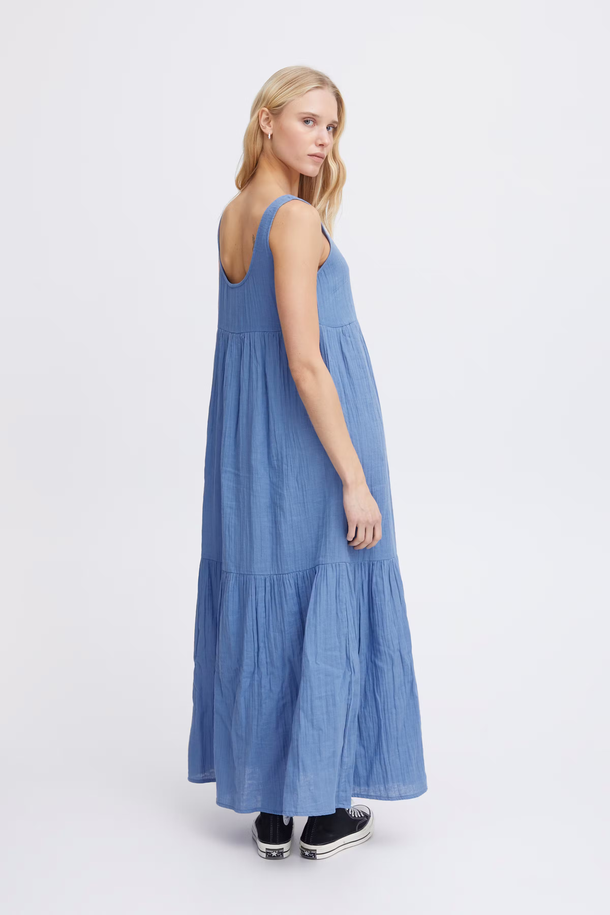 IAFOXA Kjole LOOKBOOK BACK 20117065-164020
